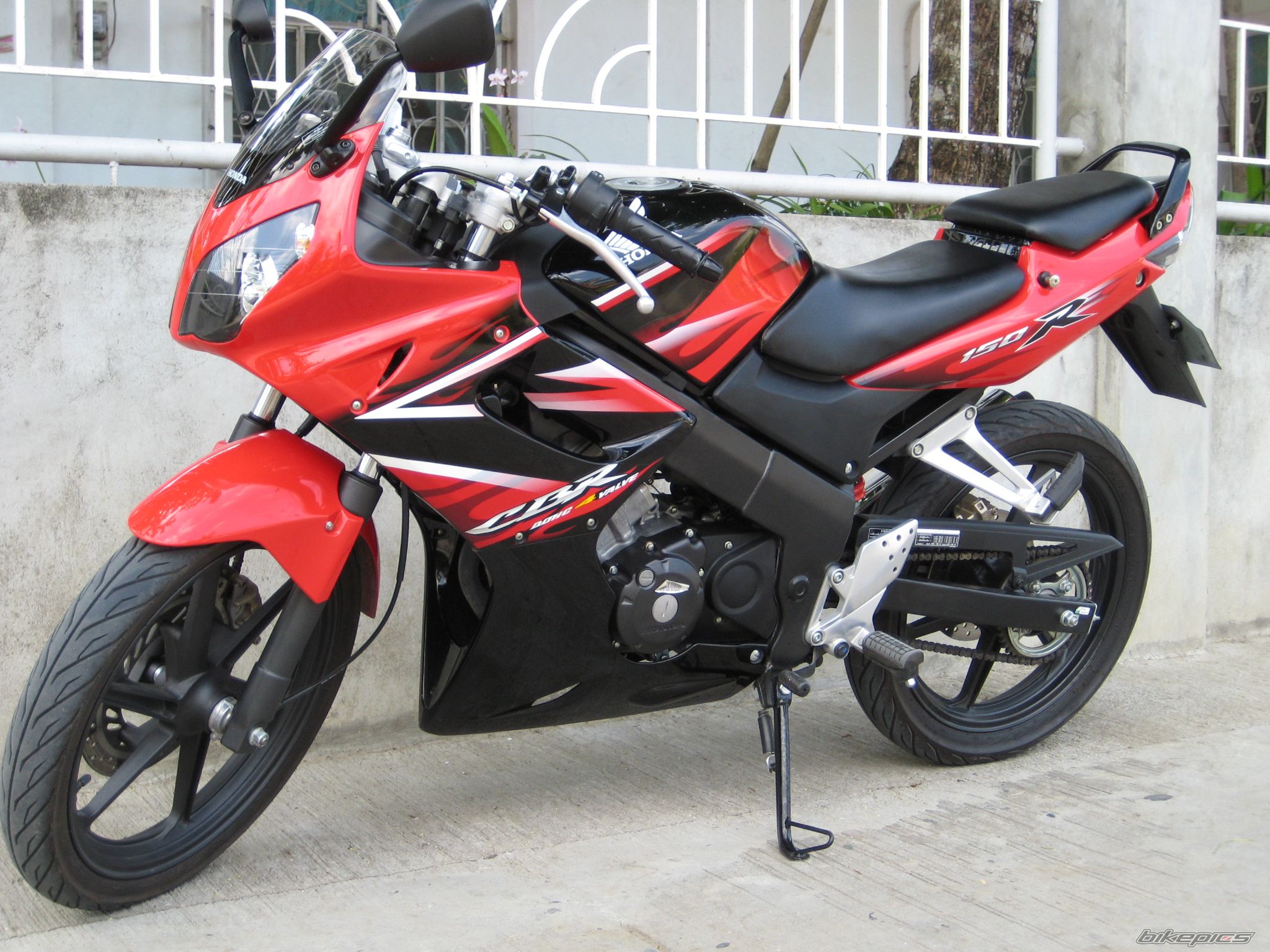 2008 HONDA CBR 150 | Picture 1318823 motorcycle photo