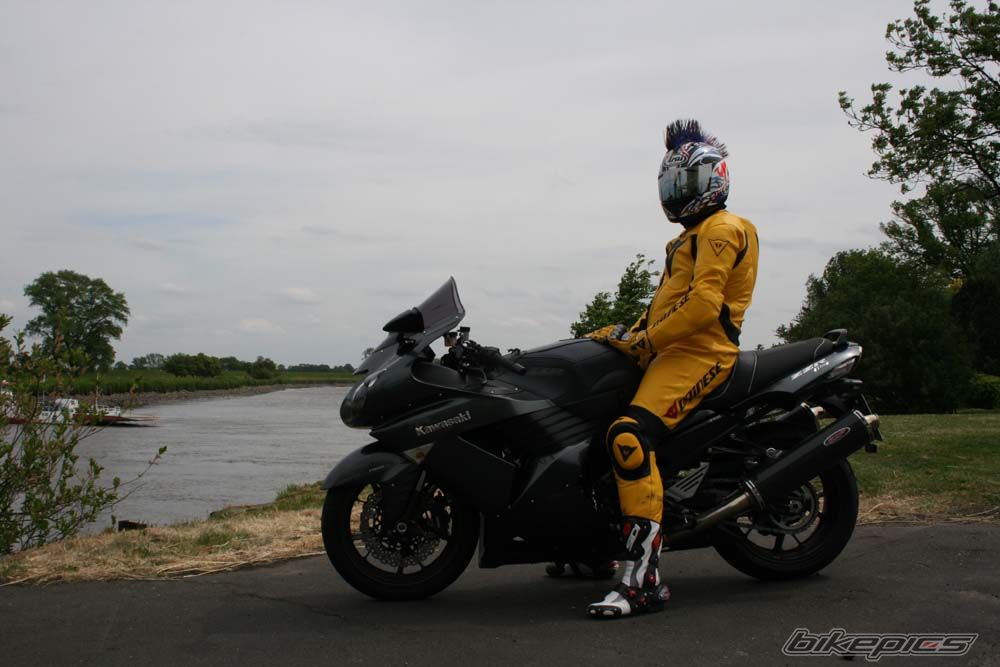 2006 KAWASAKI ZZR 1400 | Picture 1322024 motorcycle photo