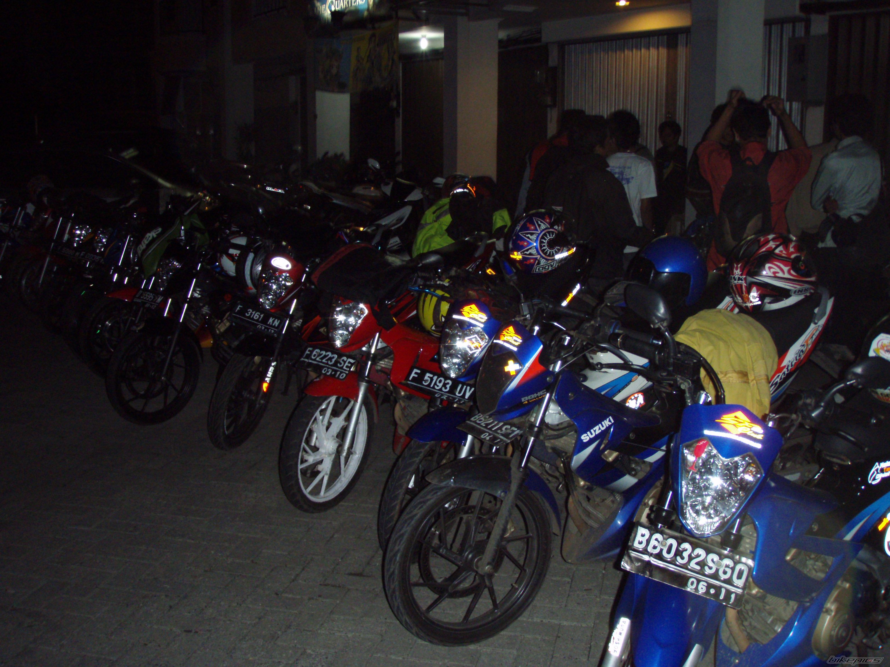 2005 SUZUKI SATRIA F 150 | Picture 1322074 motorcycle photo
