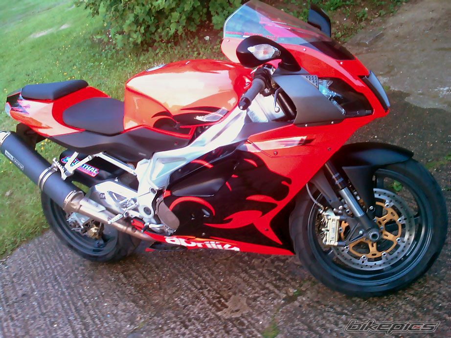 2005 APRILIA RSV 1000R MILLE | Picture 1322945 motorcycle photo