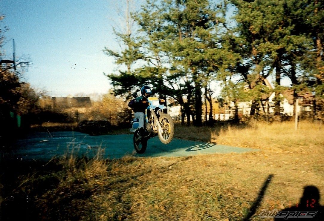 1990 YAMAHA DT 200 | Picture 1323125 motorcycle photo