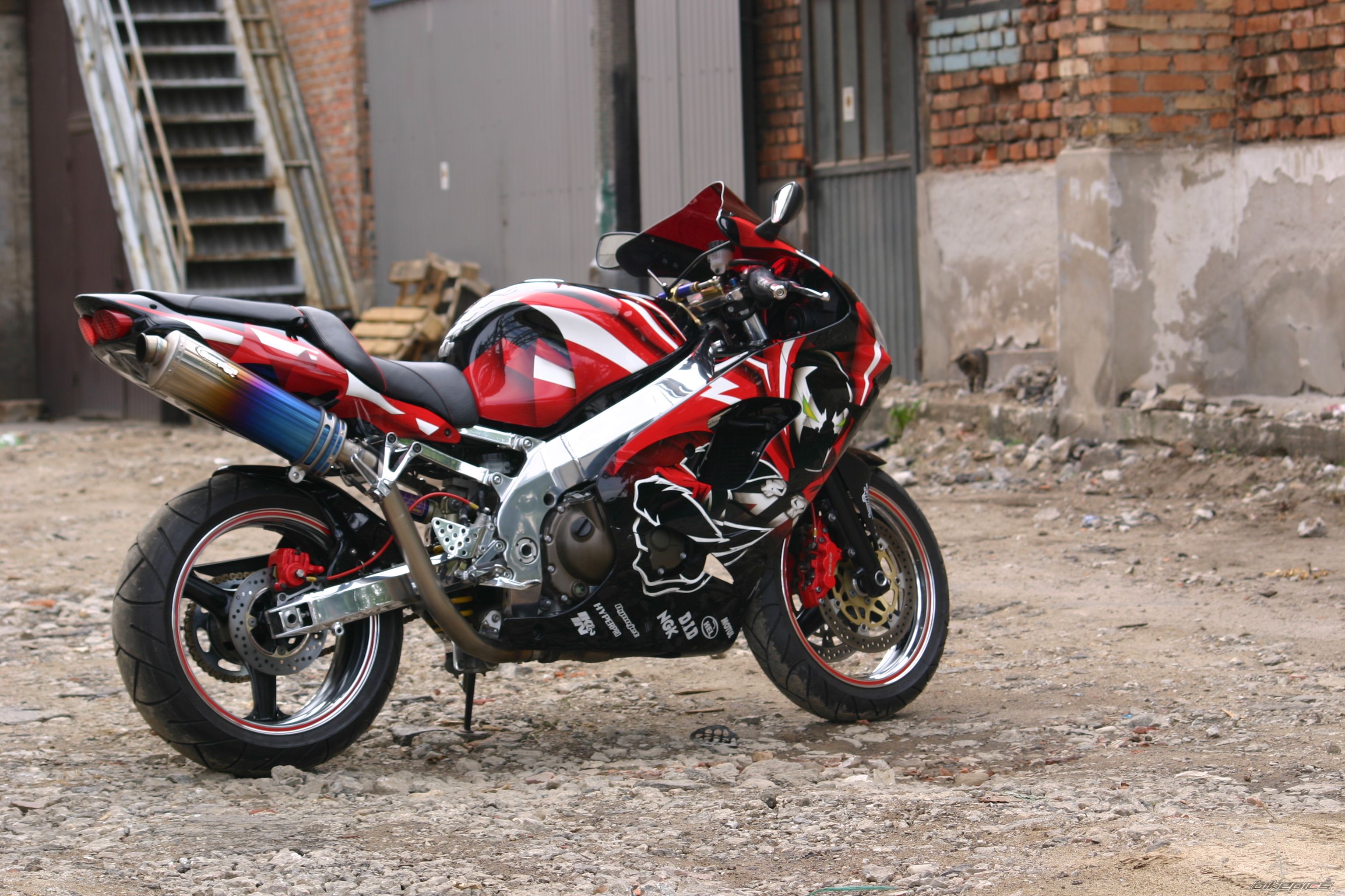 2008 KAWASAKI ZX 9R | Picture 1324675 motorcycle photo