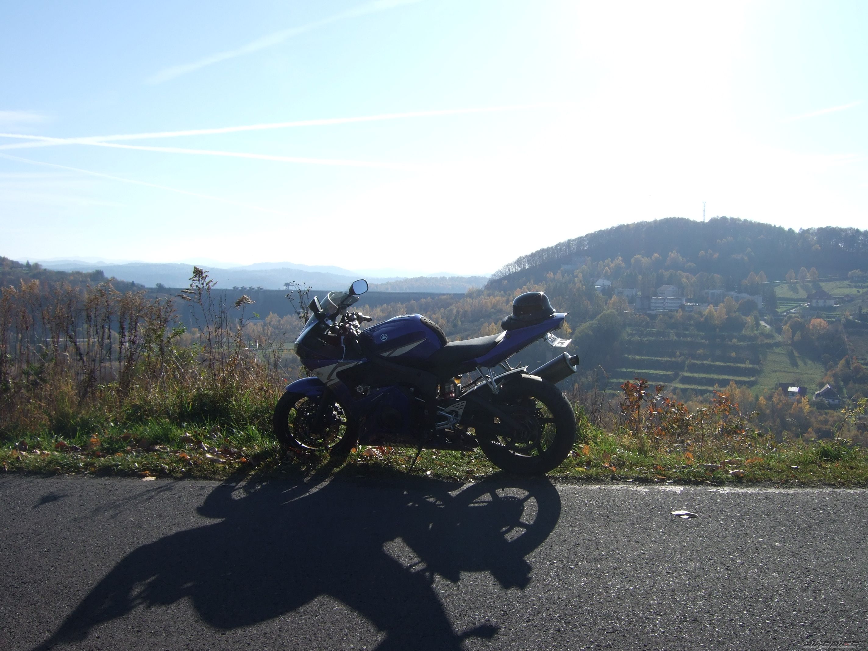 2004 YAMAHA YZF R6 | Picture 1324987 motorcycle photo