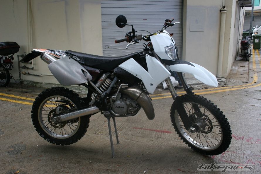 2001 KTM 200 EXC | Picture 1324990 motorcycle photo