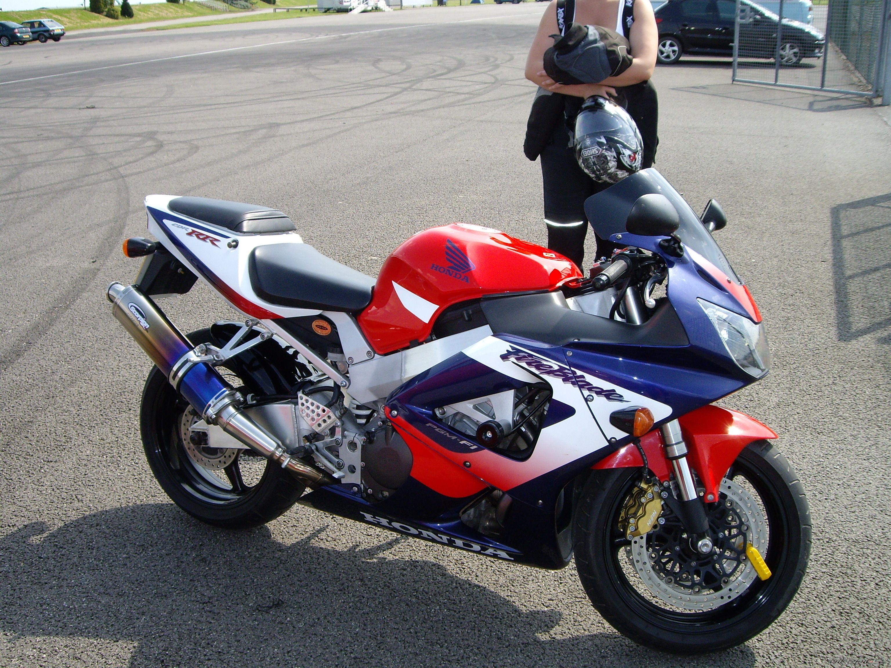 2001 HONDA CBR 900 | Picture 1325631 motorcycle photo