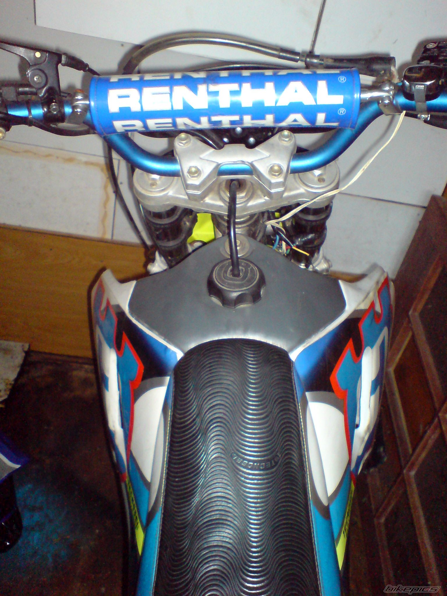 1998 HUSQVARNA TE 410 E | Picture 1325863 motorcycle photo