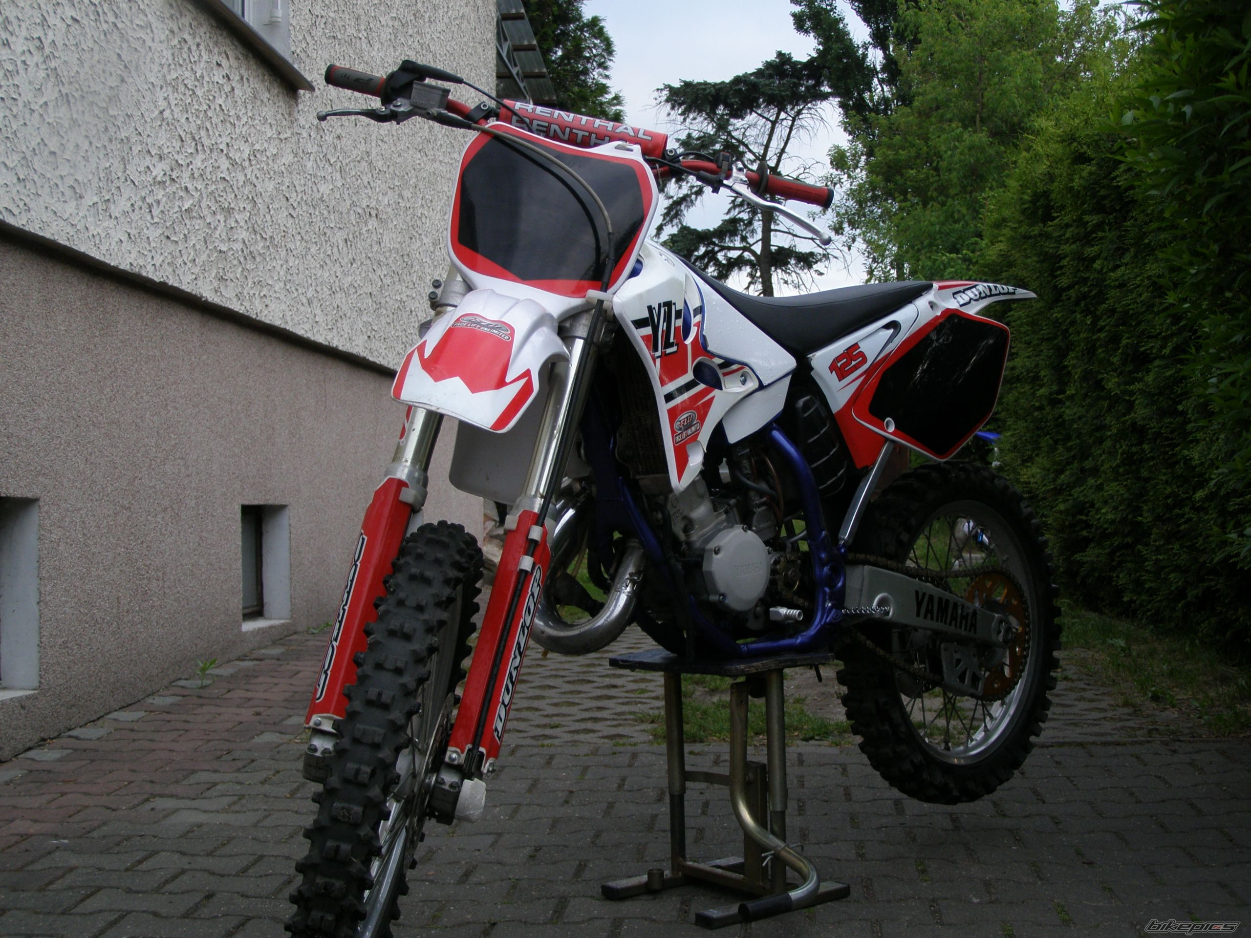 2004 YAMAHA YZ 125 | Picture 1326002 motorcycle photo