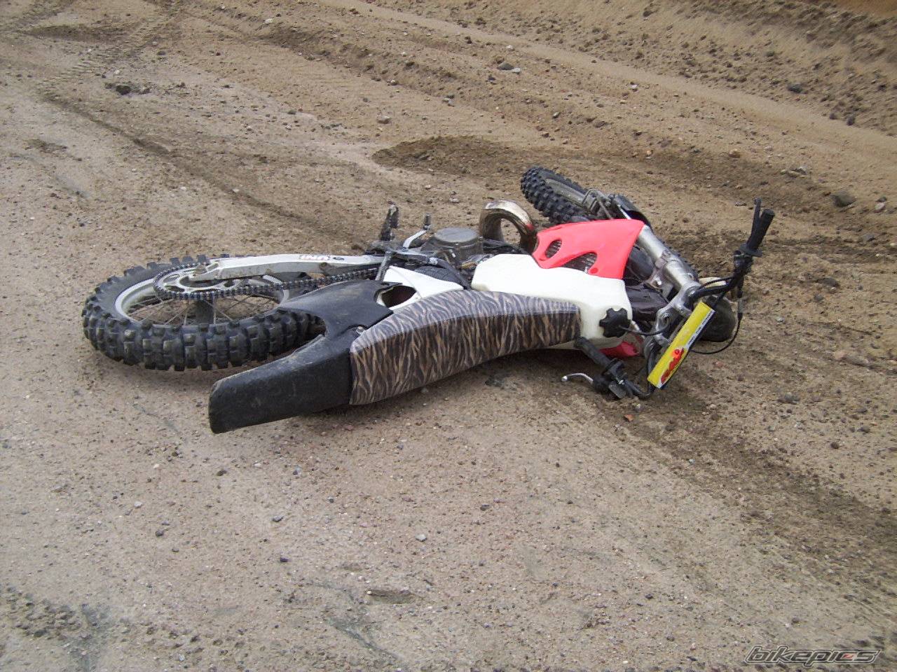 1993 HONDA CR 250 | Picture 132698 motorcycle photo