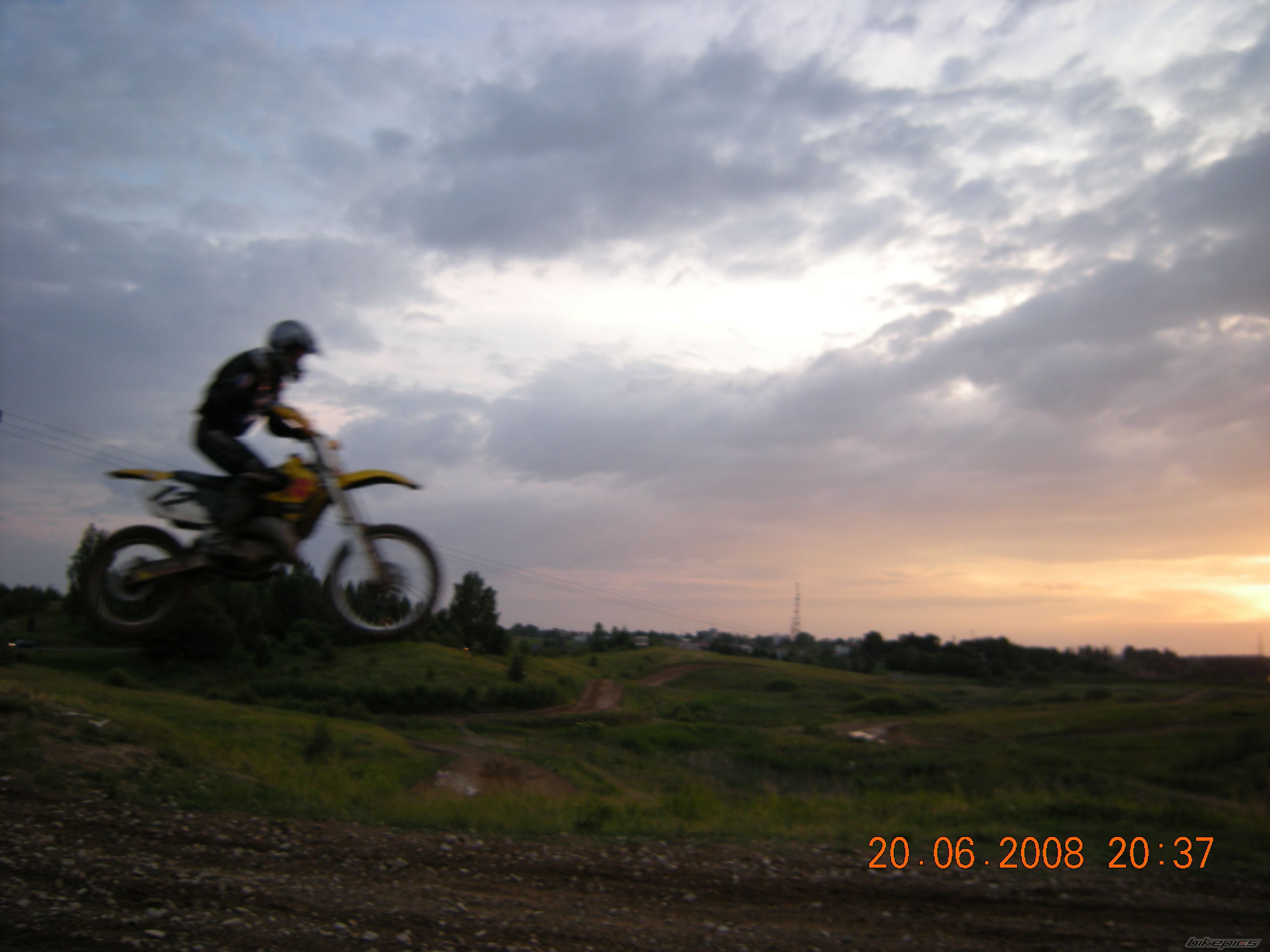 2000 SUZUKI RM 125 | Picture 1327507 motorcycle photo