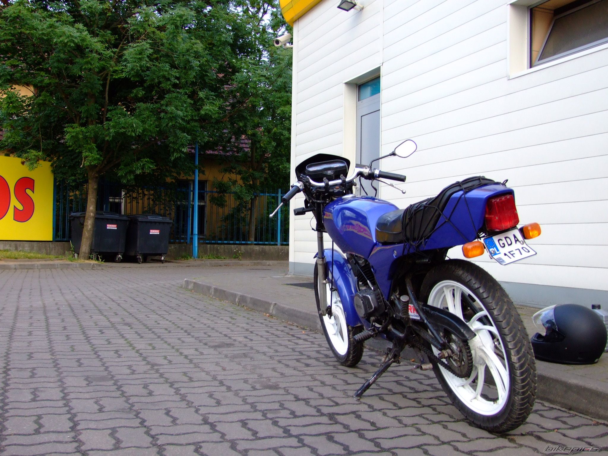 1989 YAMAHA RD 80 | Picture 1328132 motorcycle photo