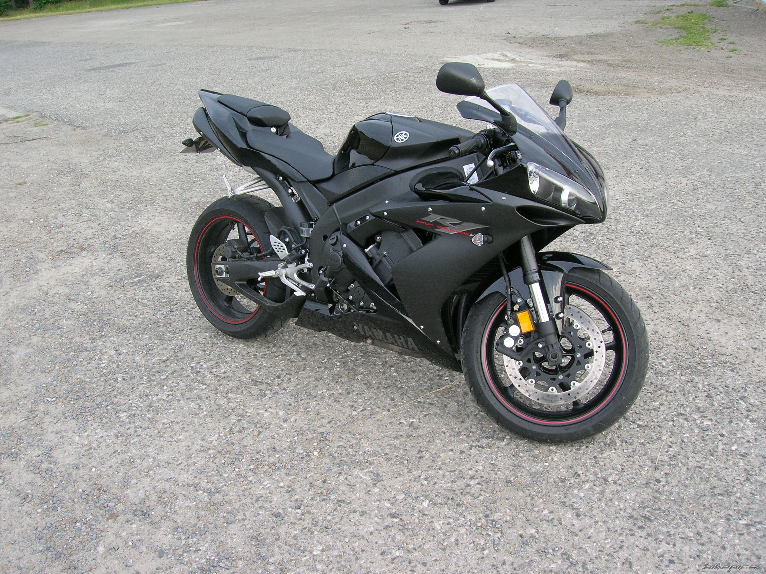 2006 YAMAHA YZF R1 | Picture 1329309 motorcycle photo