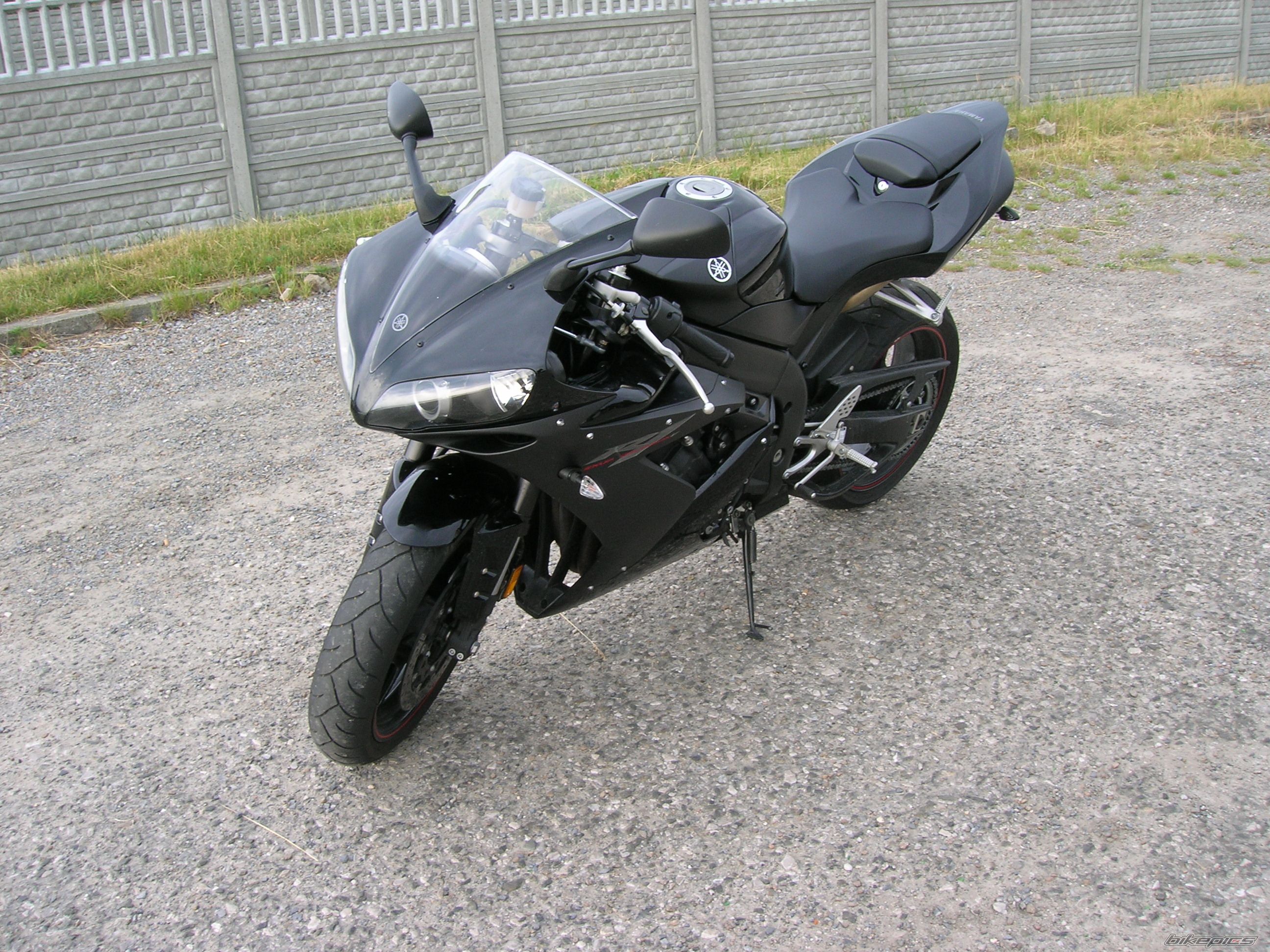 2006 YAMAHA YZF R1 | Picture 1329344 motorcycle photo