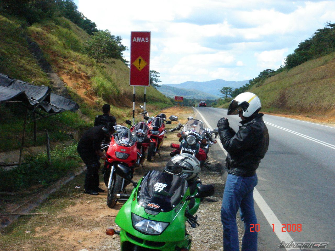 1998 KAWASAKI ZXR 250 | Picture 1329520 motorcycle photo