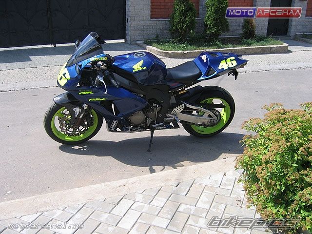 2005 HONDA CBR 1000  RR | Picture 1330483 motorcycle photo