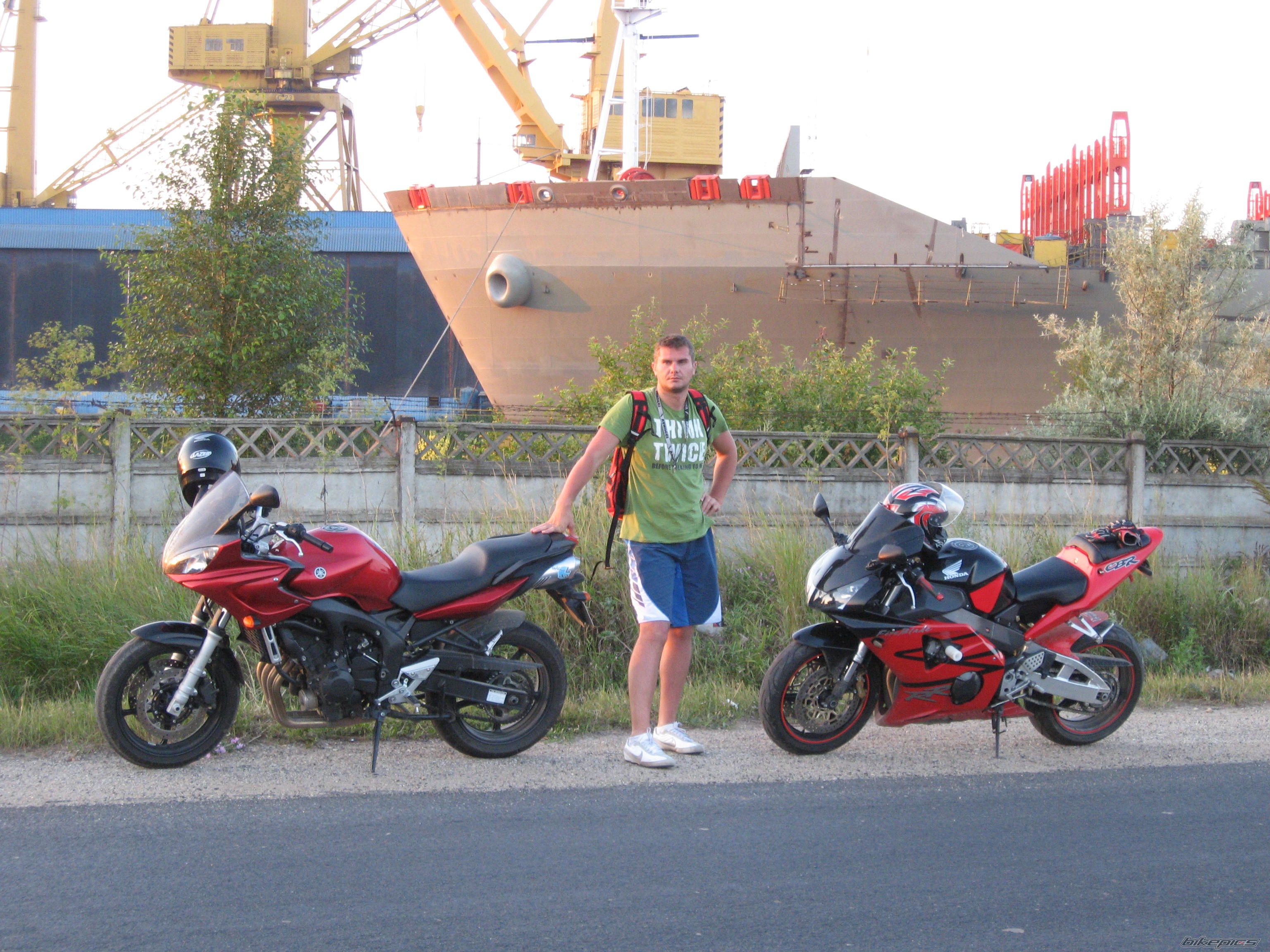 2003 HONDA CBR 900 | Picture 1331914 motorcycle photo