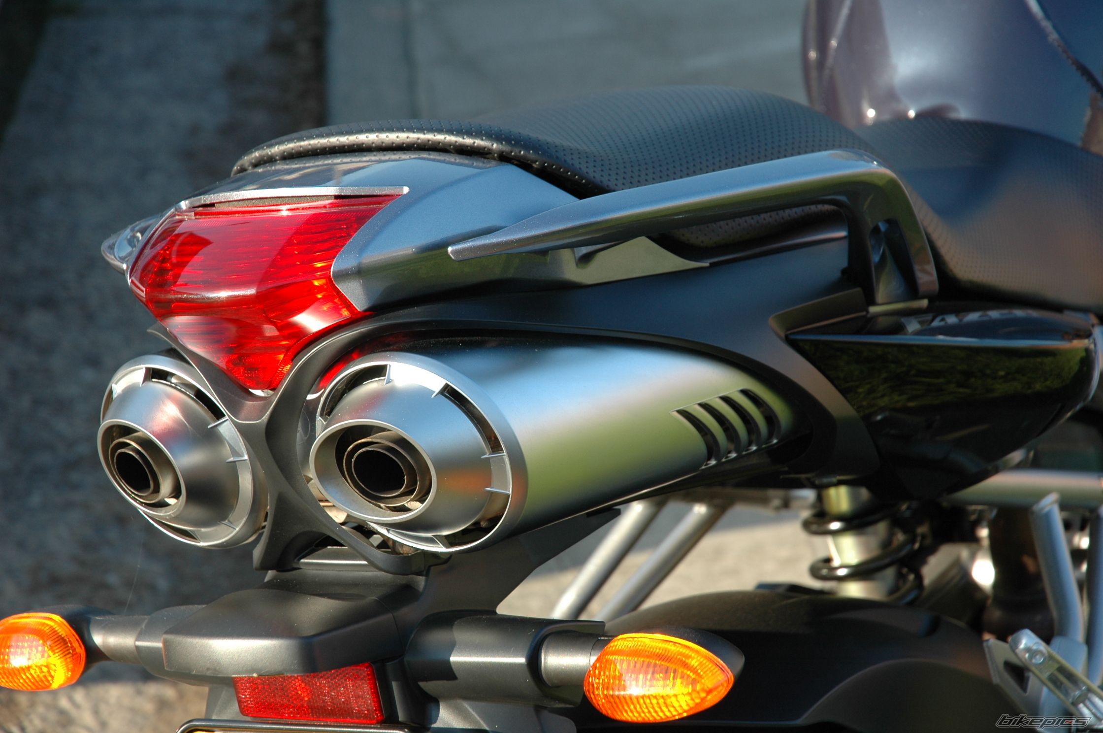 2006 YAMAHA FZS 600 FAZER | Picture 1332686 motorcycle photo