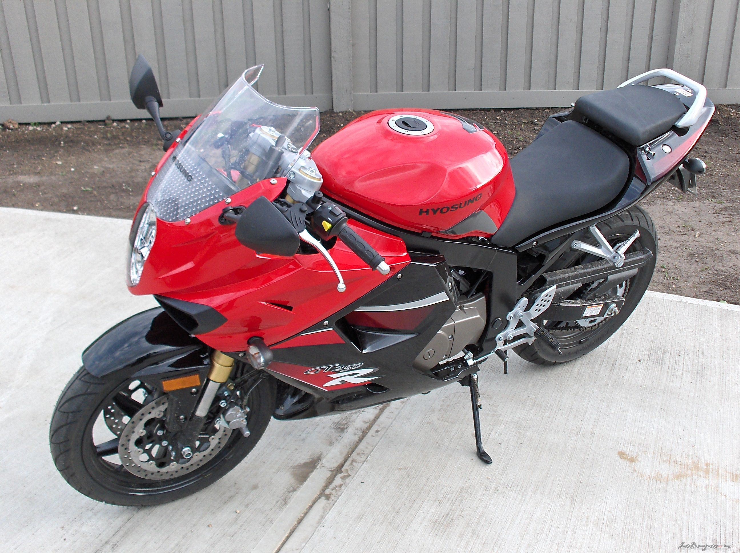 2008 HYOSUNG GT 250 R COMET | Picture 1332941 motorcycle photo