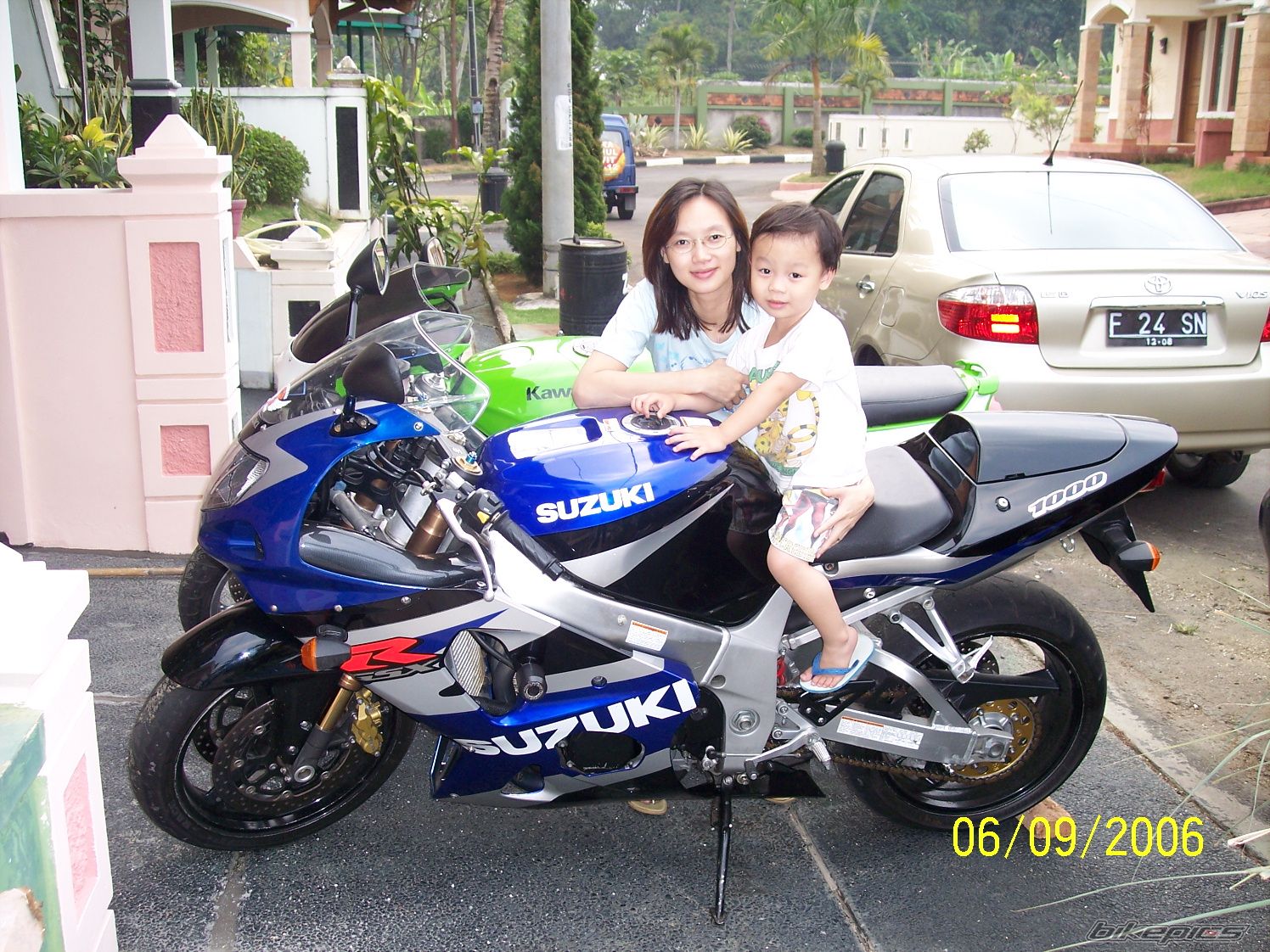 2002 SUZUKI GSX R 1000 | Picture 1333355 motorcycle photo
