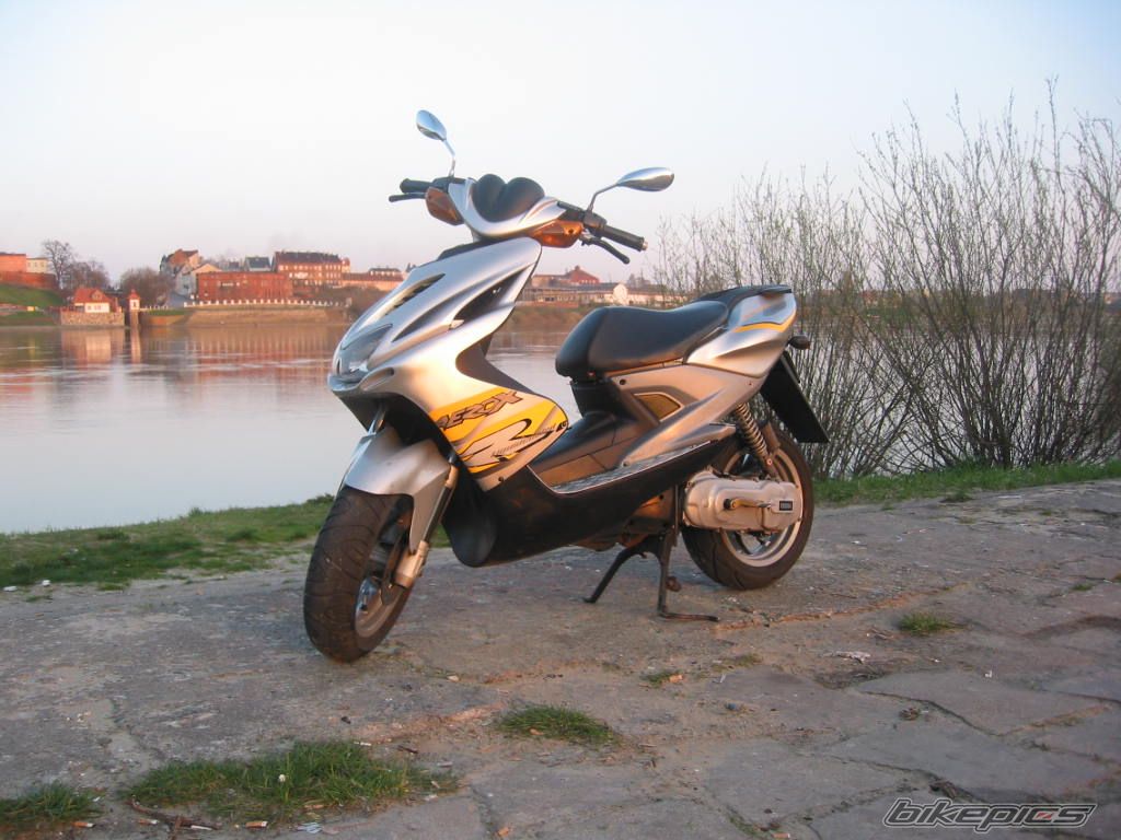2001 YAMAHA AEROX 50 | Picture 1335718 motorcycle photo