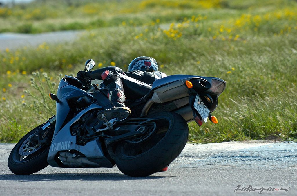 2005 YAMAHA YZF R1 | Picture 1336631 motorcycle photo