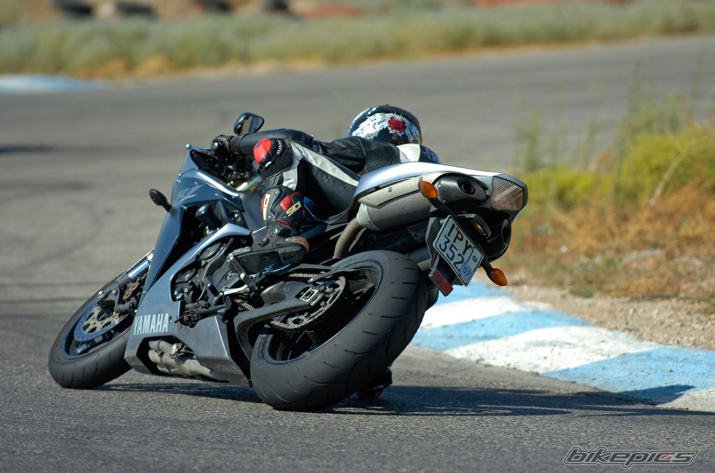 2005 YAMAHA YZF R1 | Picture 1336633 motorcycle photo