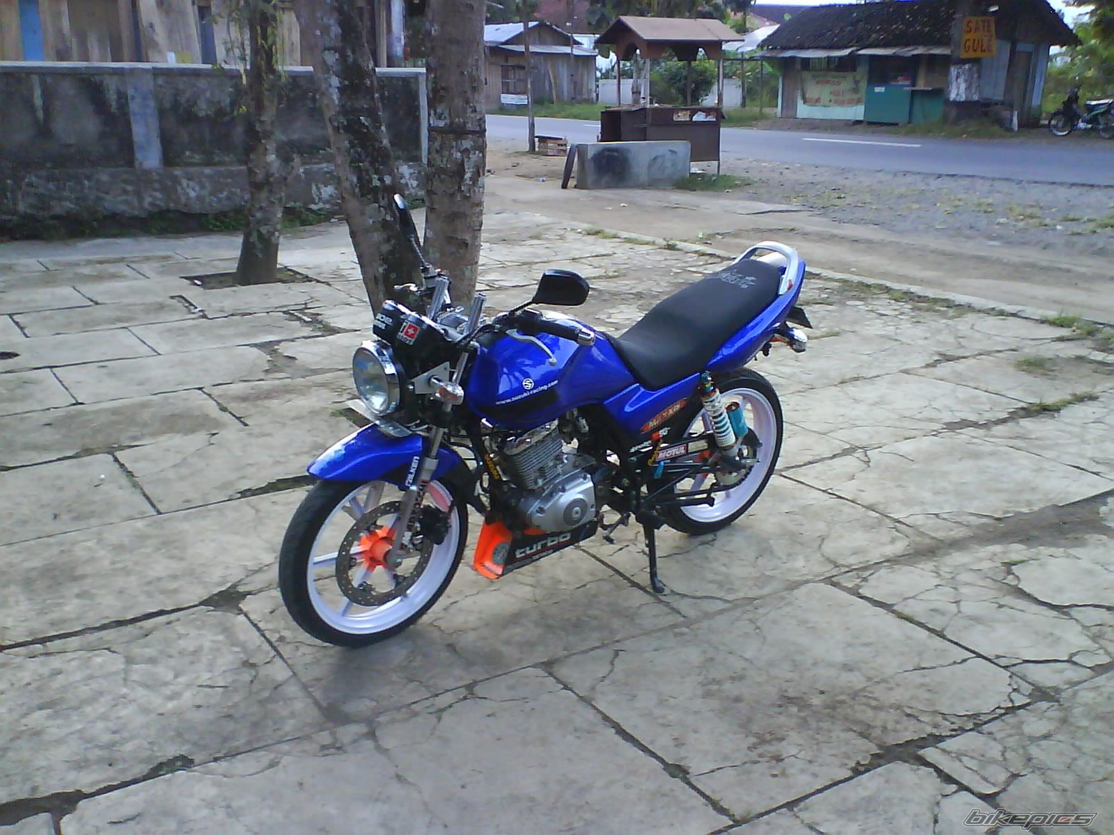 2006 SUZUKI EN 125 | Picture 1337328 motorcycle photo