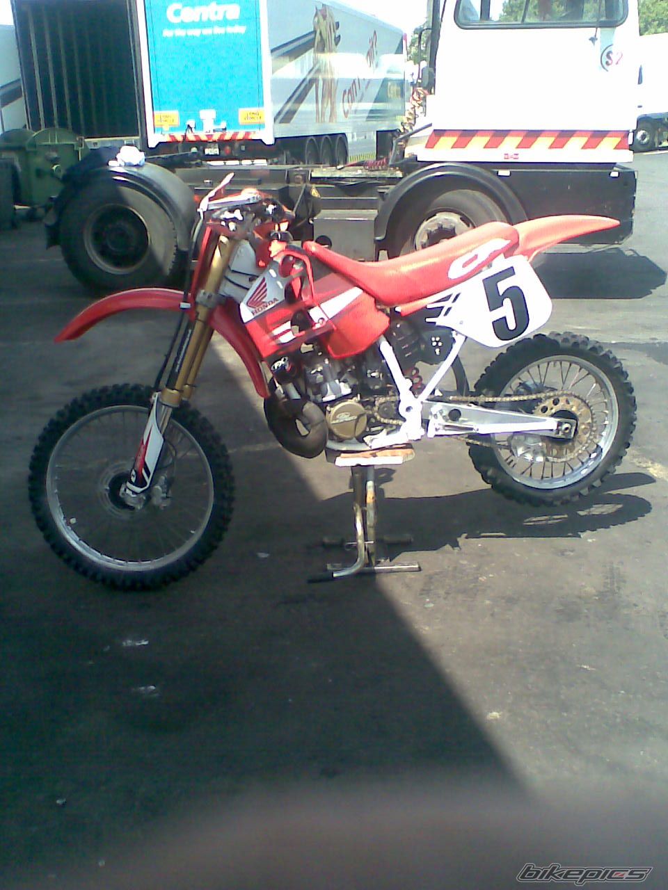 1989 HONDA CR 250 | Picture 1338178 motorcycle photo