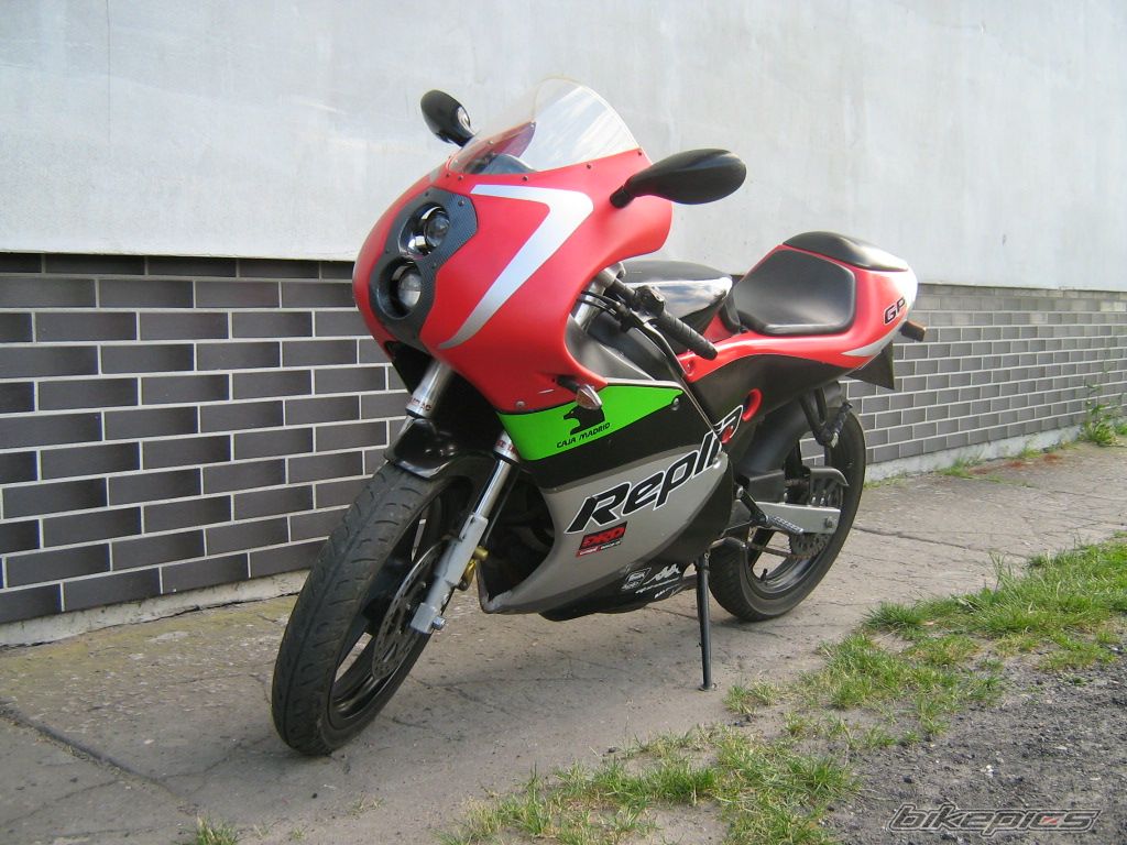2004 DERBI GPR 50 REPLICA | Picture 1338470 motorcycle photo