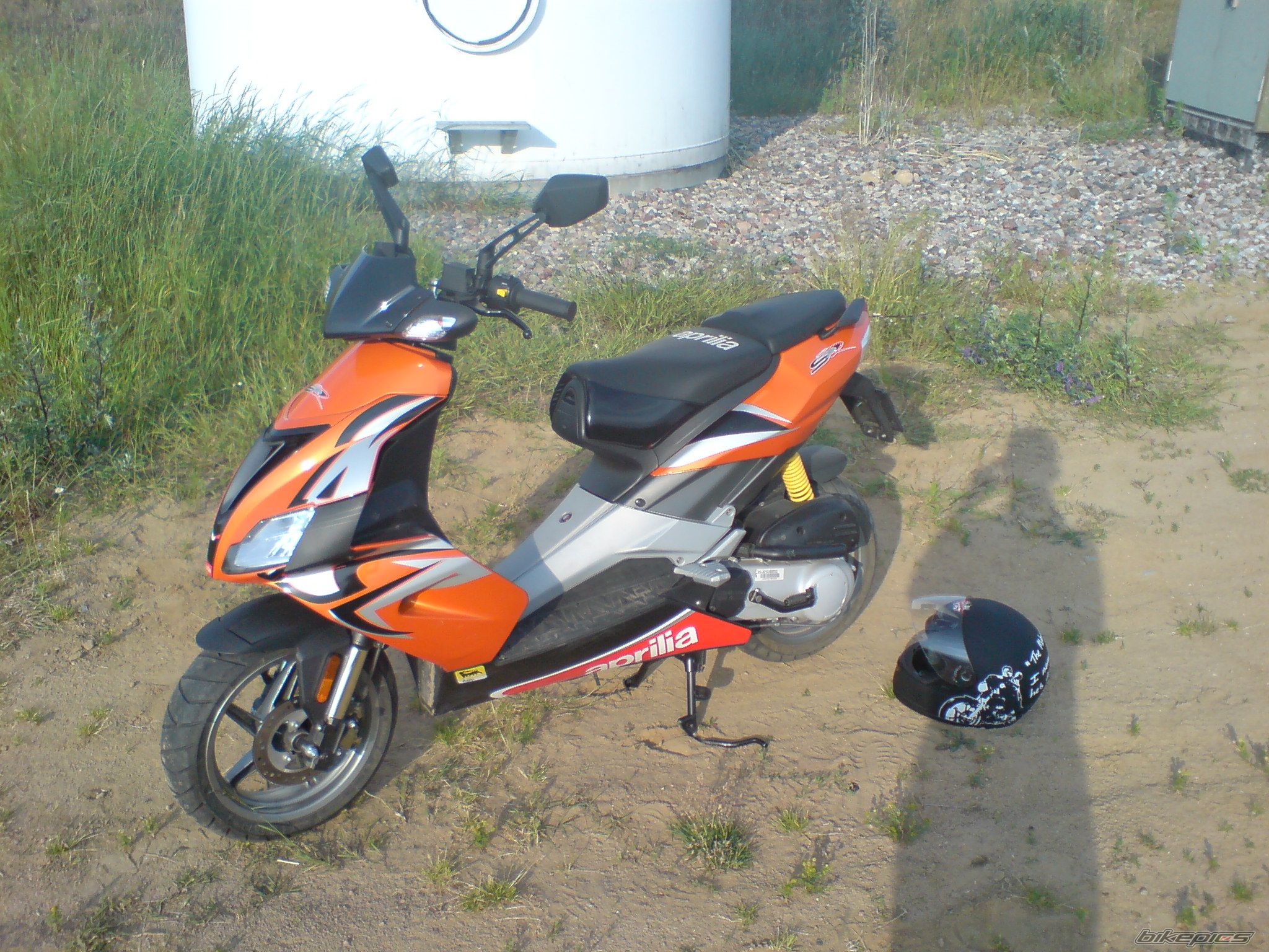 2008 APRILIA SR 50 | Picture 1338987 motorcycle photo