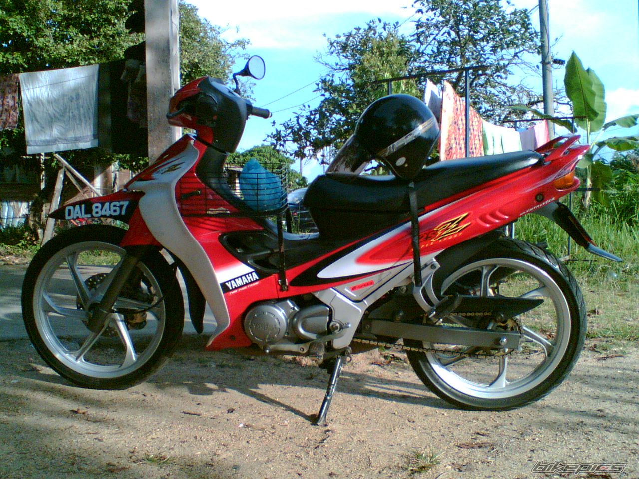 2007 YAMAHA 125 ZR | Picture 1340092 motorcycle photo