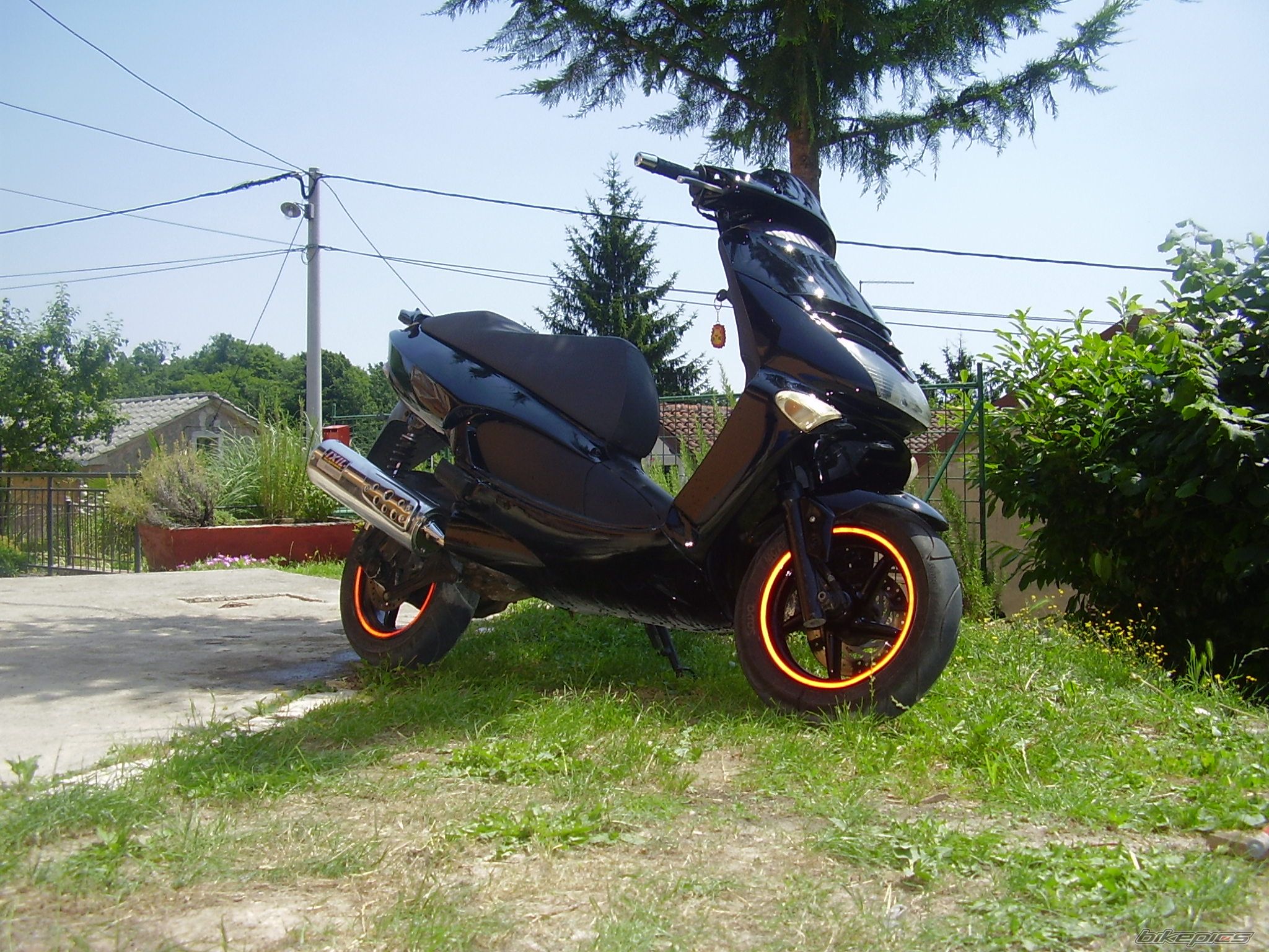 2001 APRILIA LEONARDO 125 | Picture 1340334 motorcycle photo