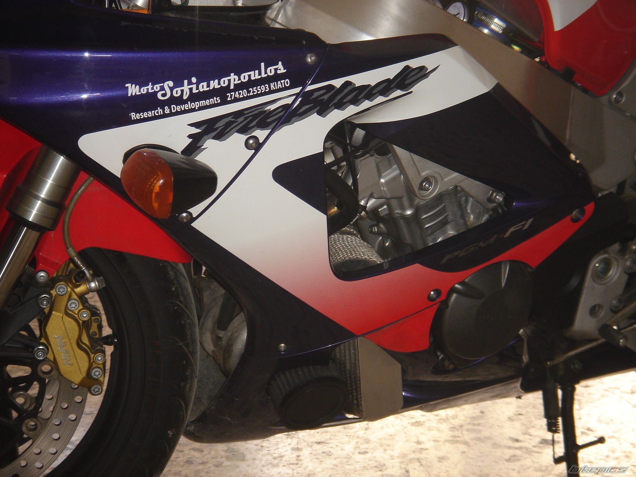 2001 HONDA CBR 929RR FIREBLADE | Picture 1340607 motorcycle photo