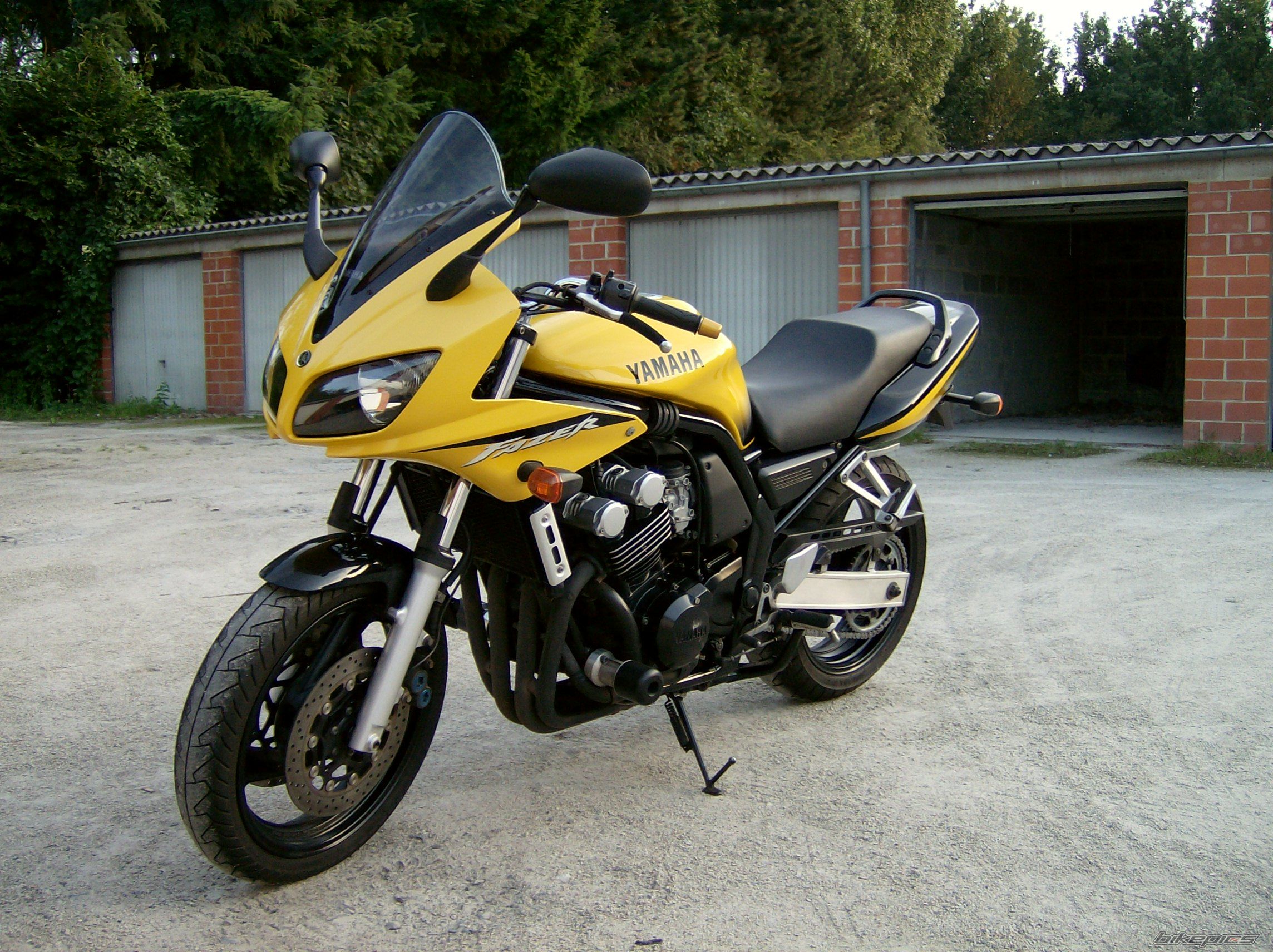 2002 YAMAHA FZS 600 FAZER | Picture 1340881 motorcycle photo