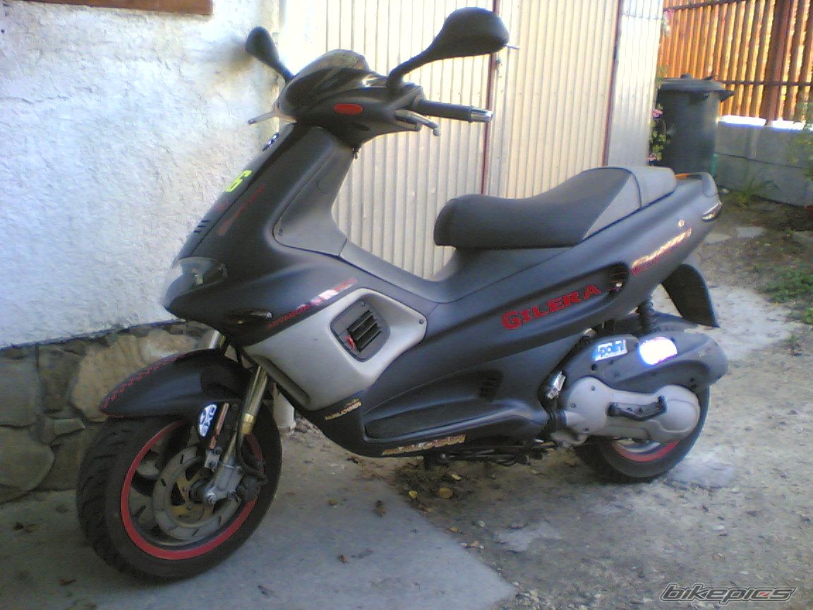 1999 GILERA RUNNER 180 SP | Picture 1342048 motorcycle photo