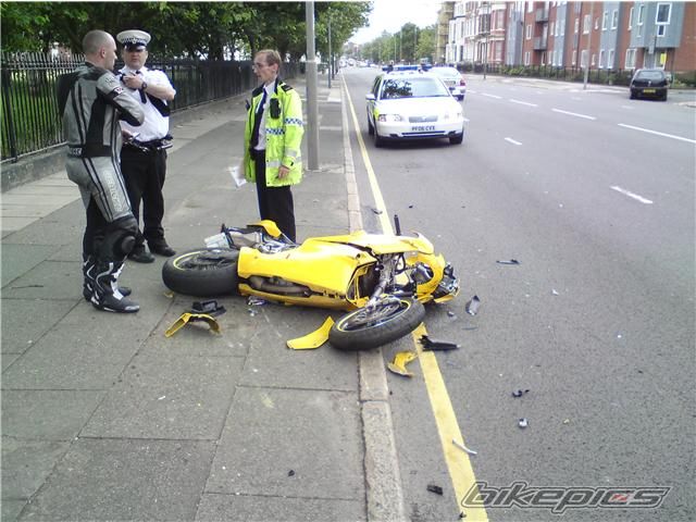 2004 DUCATI 749 | Picture 1342477 motorcycle photo