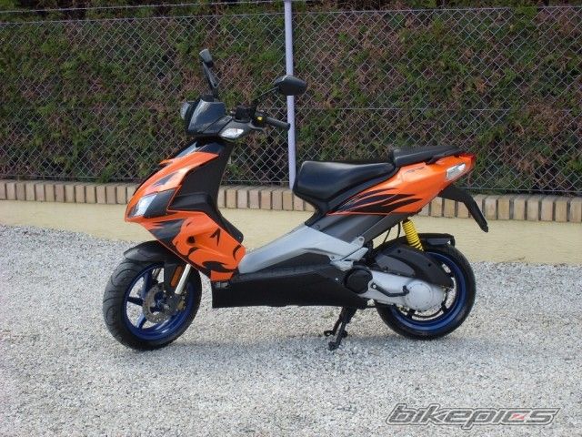 2006 APRILIA SR 50 | Picture 1343322 motorcycle photo