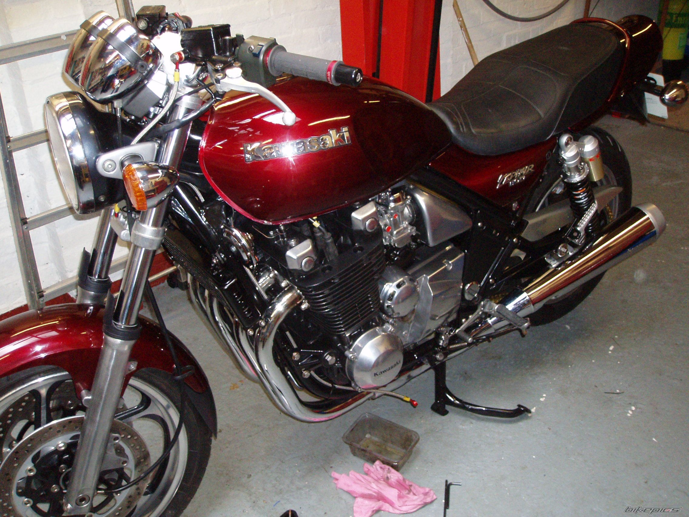 1992 KAWASAKI ZR 1100 | Picture 1344556 motorcycle photo