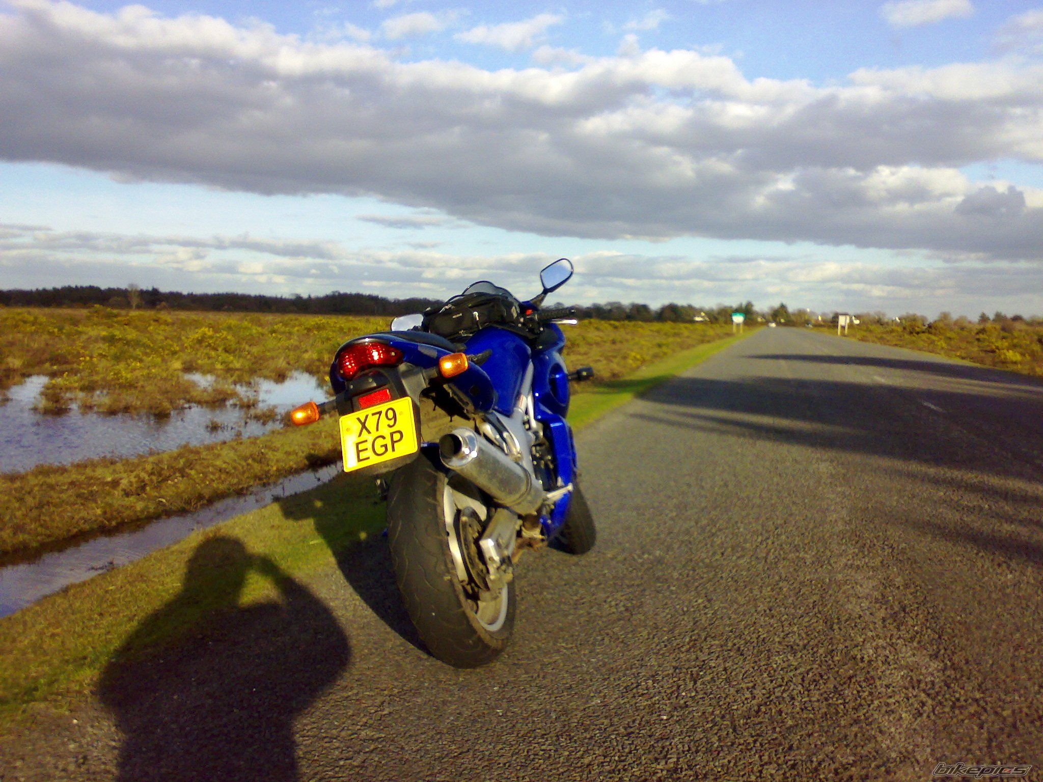 2000 SUZUKI SV 650S | Picture 1344628 motorcycle photo