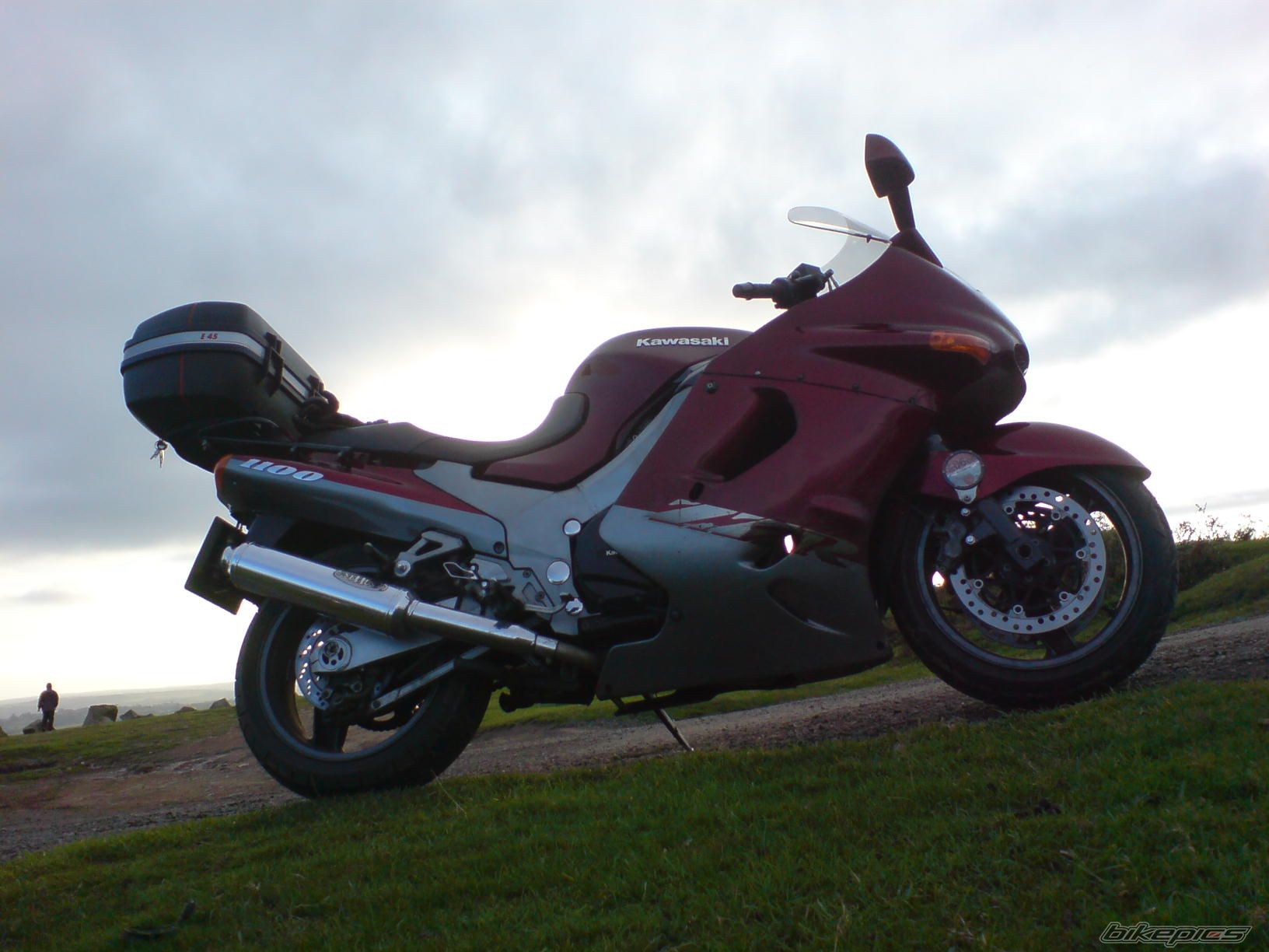 1997 KAWASAKI ZZR 1200 | Picture 1346952 motorcycle photo