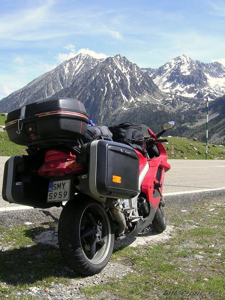 1995 HONDA VFR 750 | Picture 1347037 motorcycle photo
