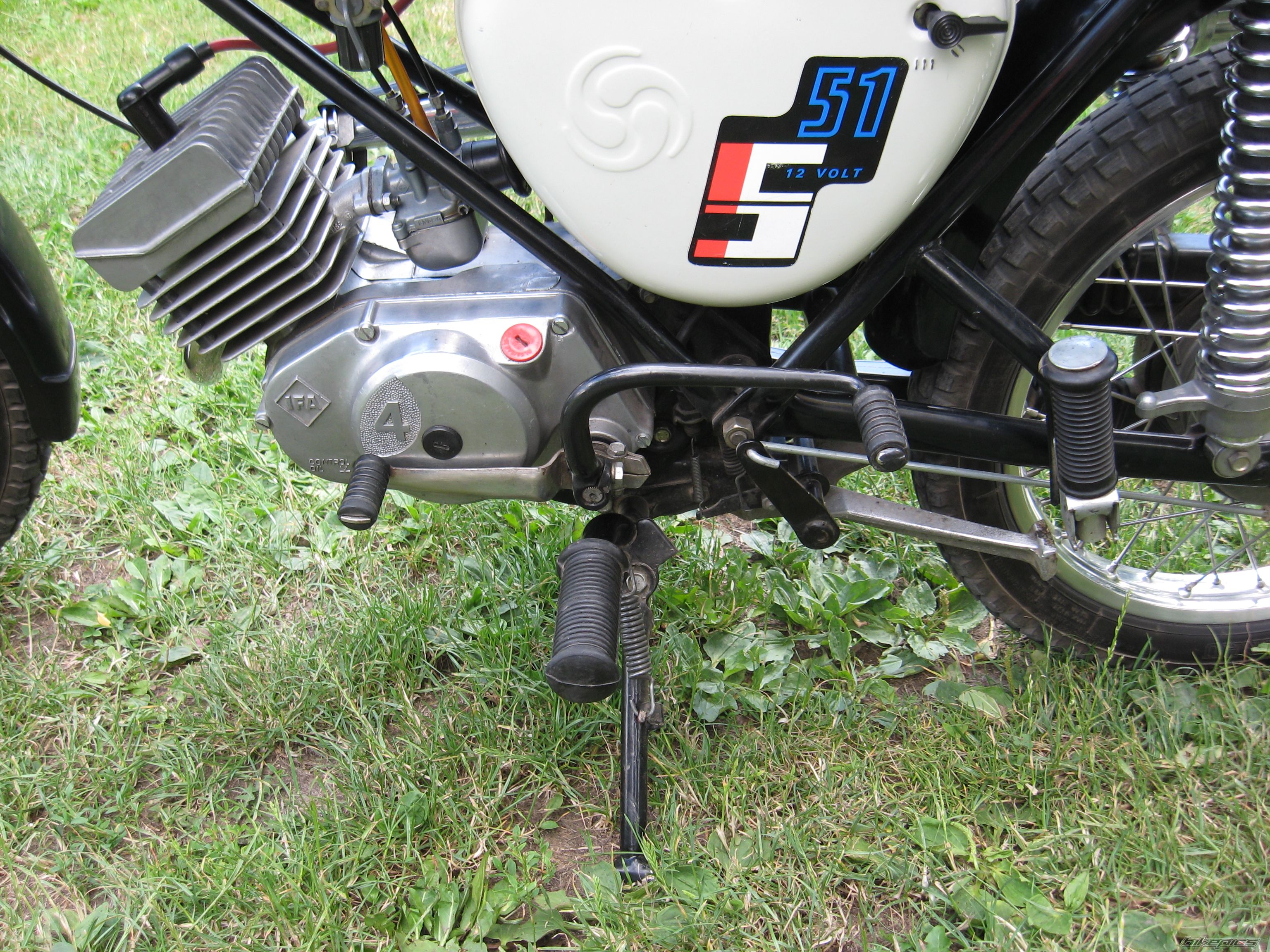 1992 SIMSON S51 ENDURO | Picture 1347636 motorcycle photo