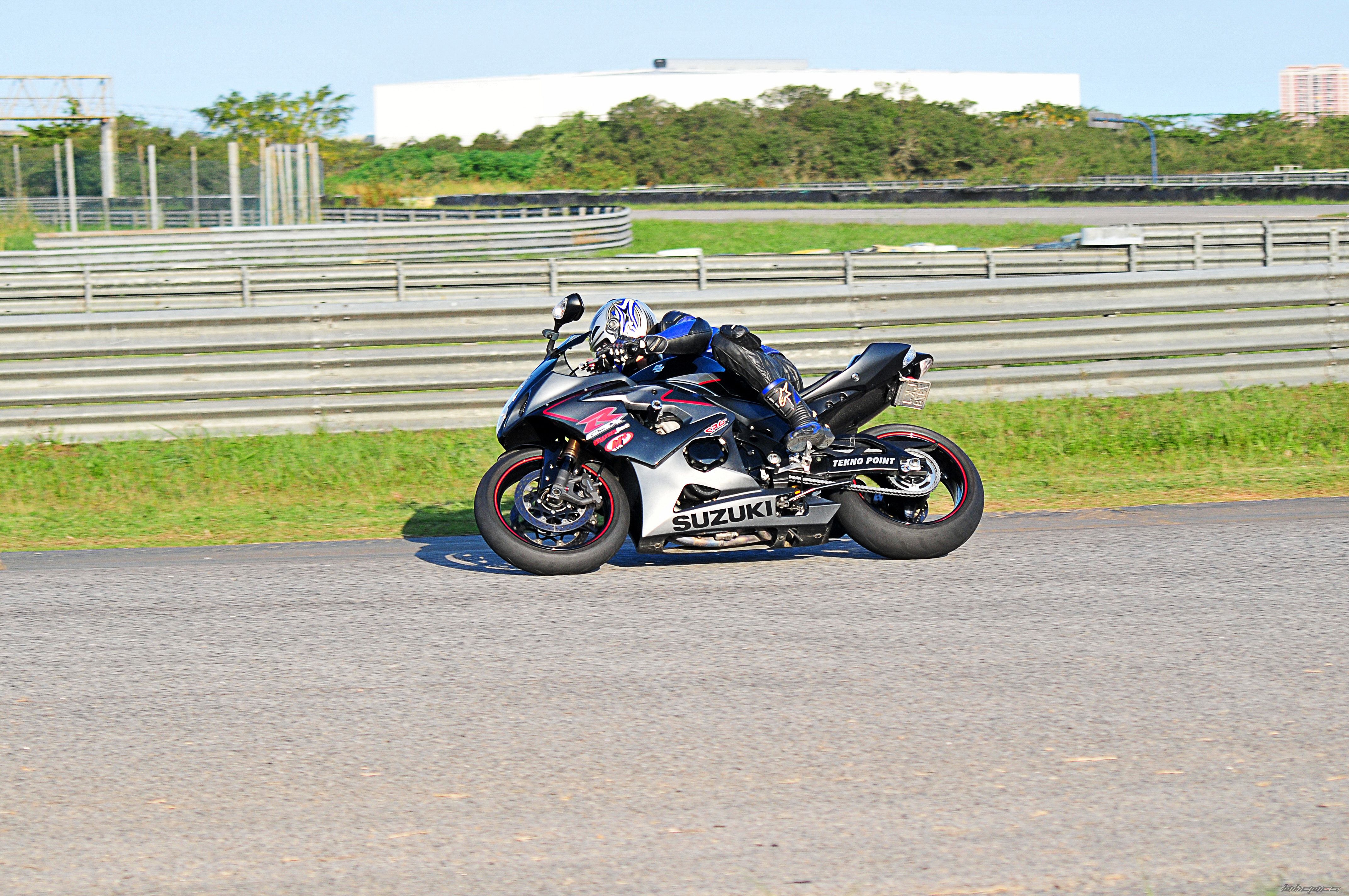 2007 SUZUKI GSX R 1000 | Picture 1347962 motorcycle photo