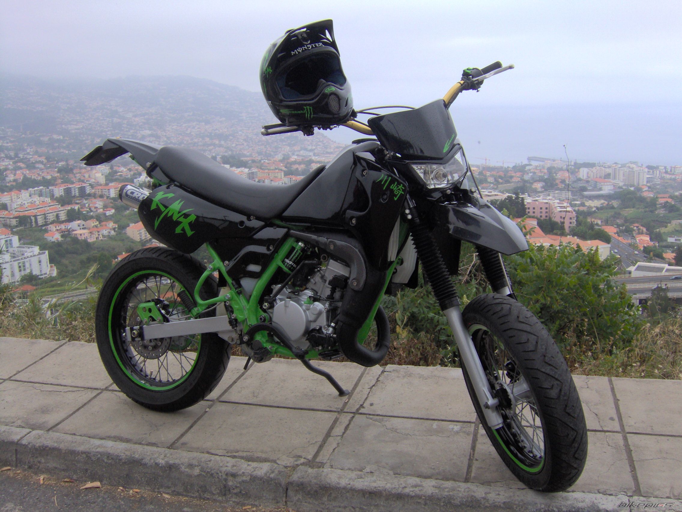 2001 KAWASAKI KMX 125 | Picture 1350762 motorcycle photo