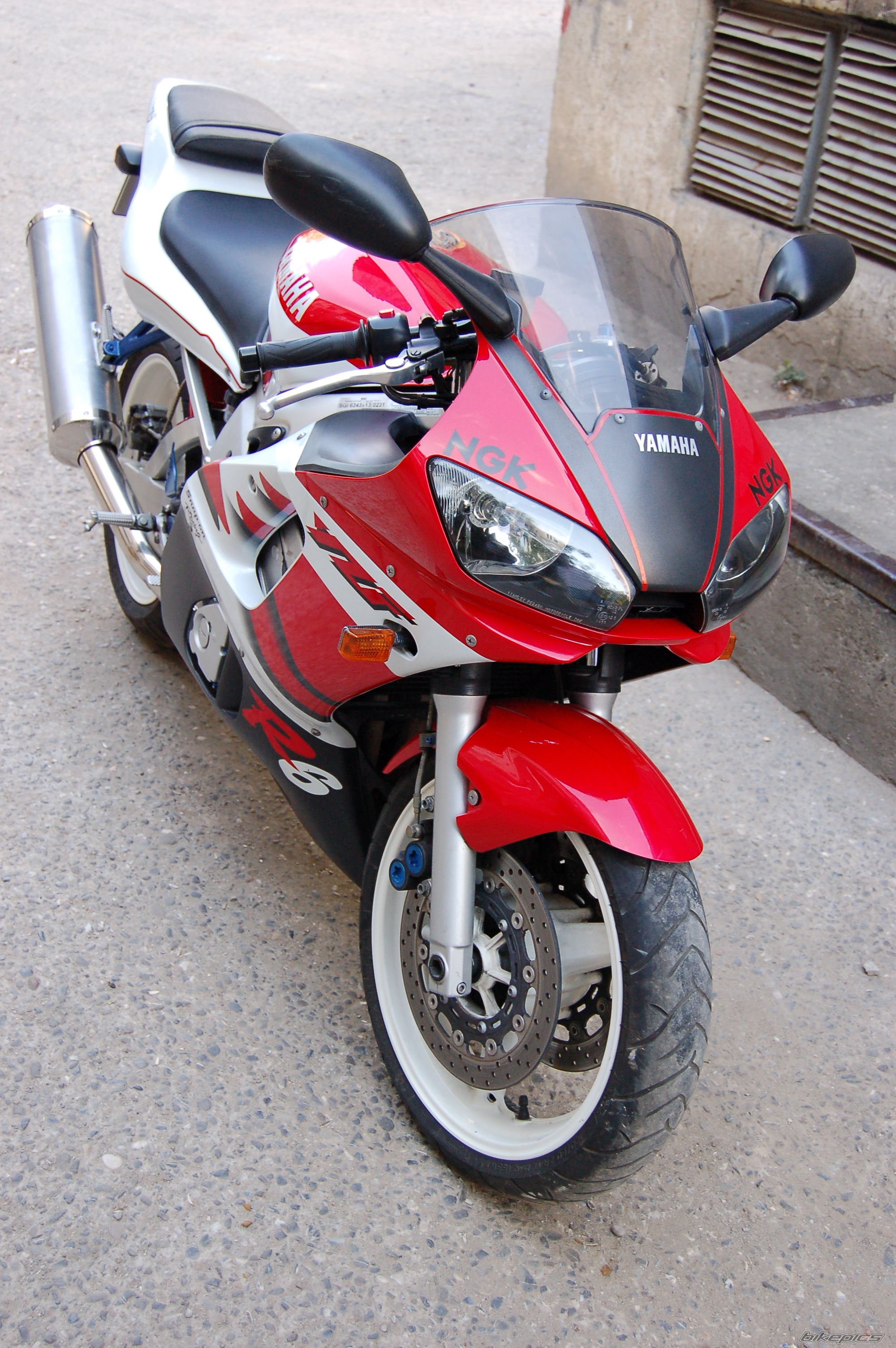 1999 YAMAHA YZF R6 | Picture 1351159 motorcycle photo