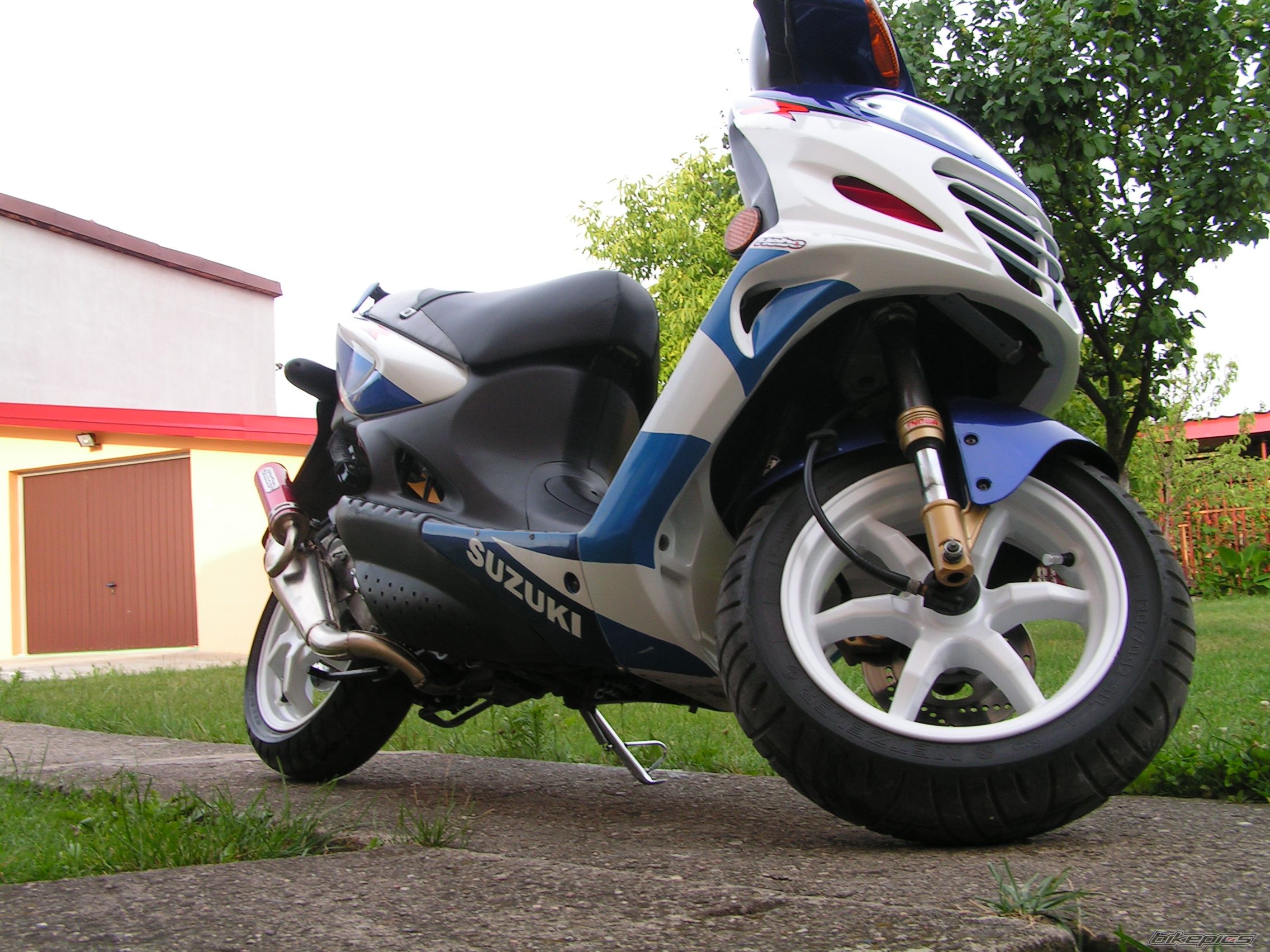 2002 SUZUKI KATANA AY50WR | Picture 1351959 motorcycle photo
