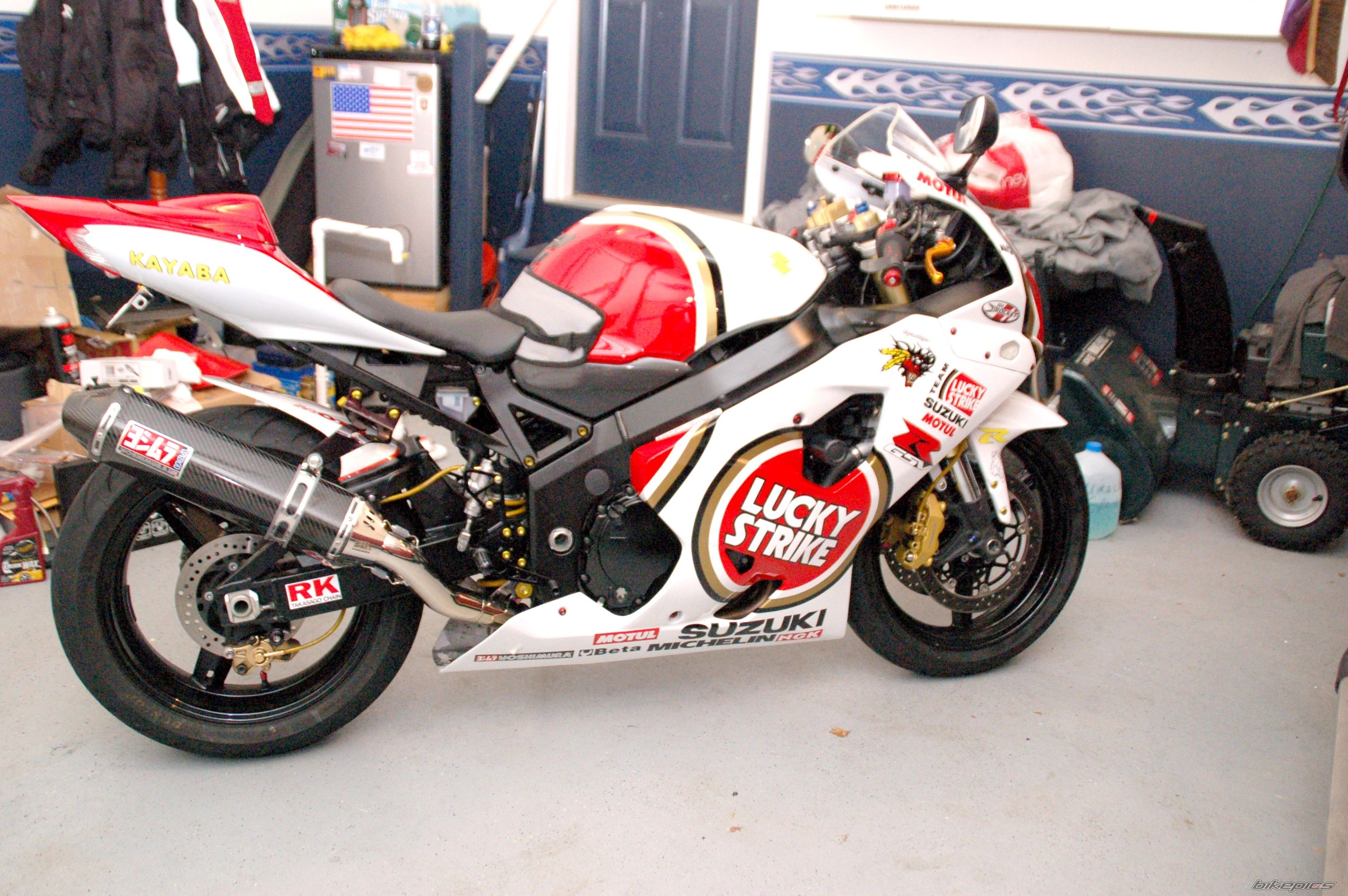 2004 SUZUKI GSX R 600 | Picture 1352662 motorcycle photo