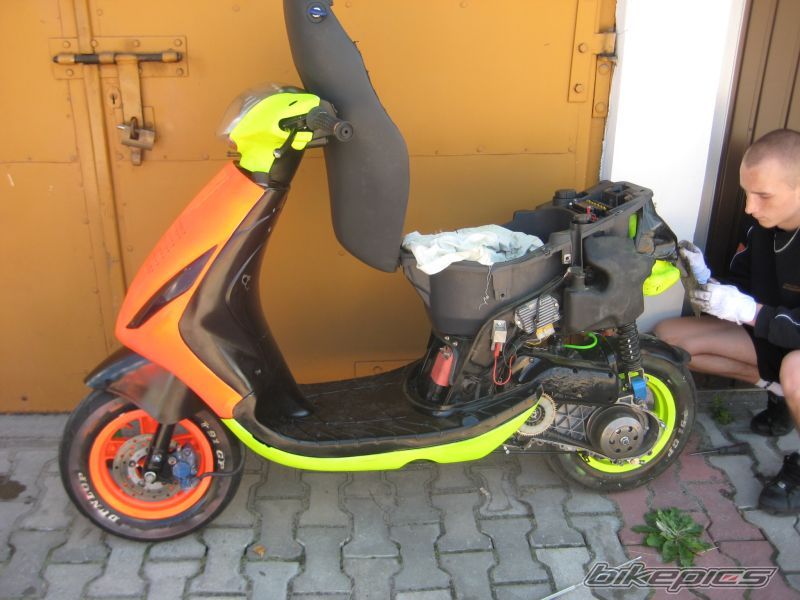 2000 PIAGGIO ZIP | Picture 1353217 motorcycle photo