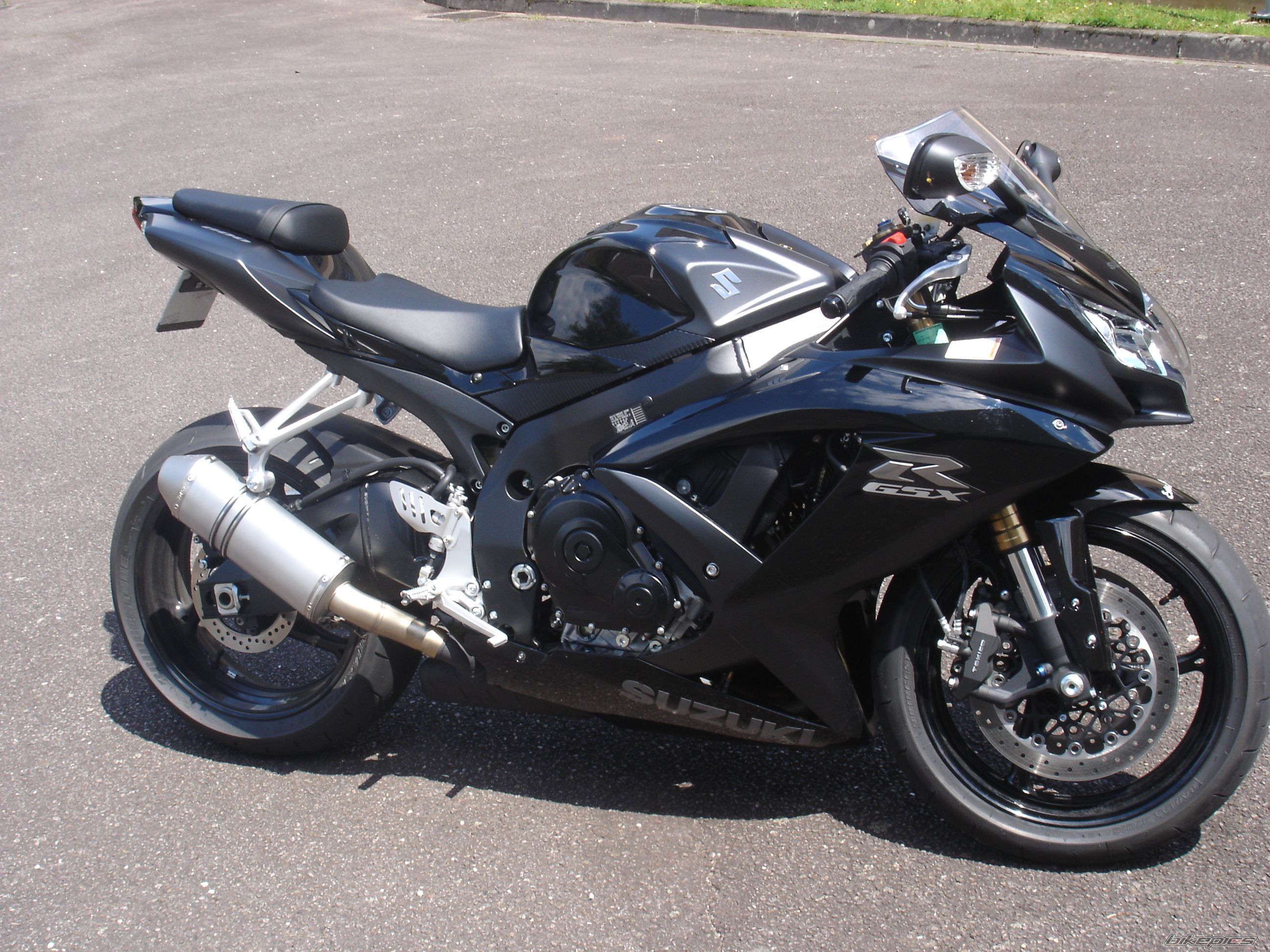 2008 SUZUKI GSX R 600 | Picture 1354235 motorcycle photo