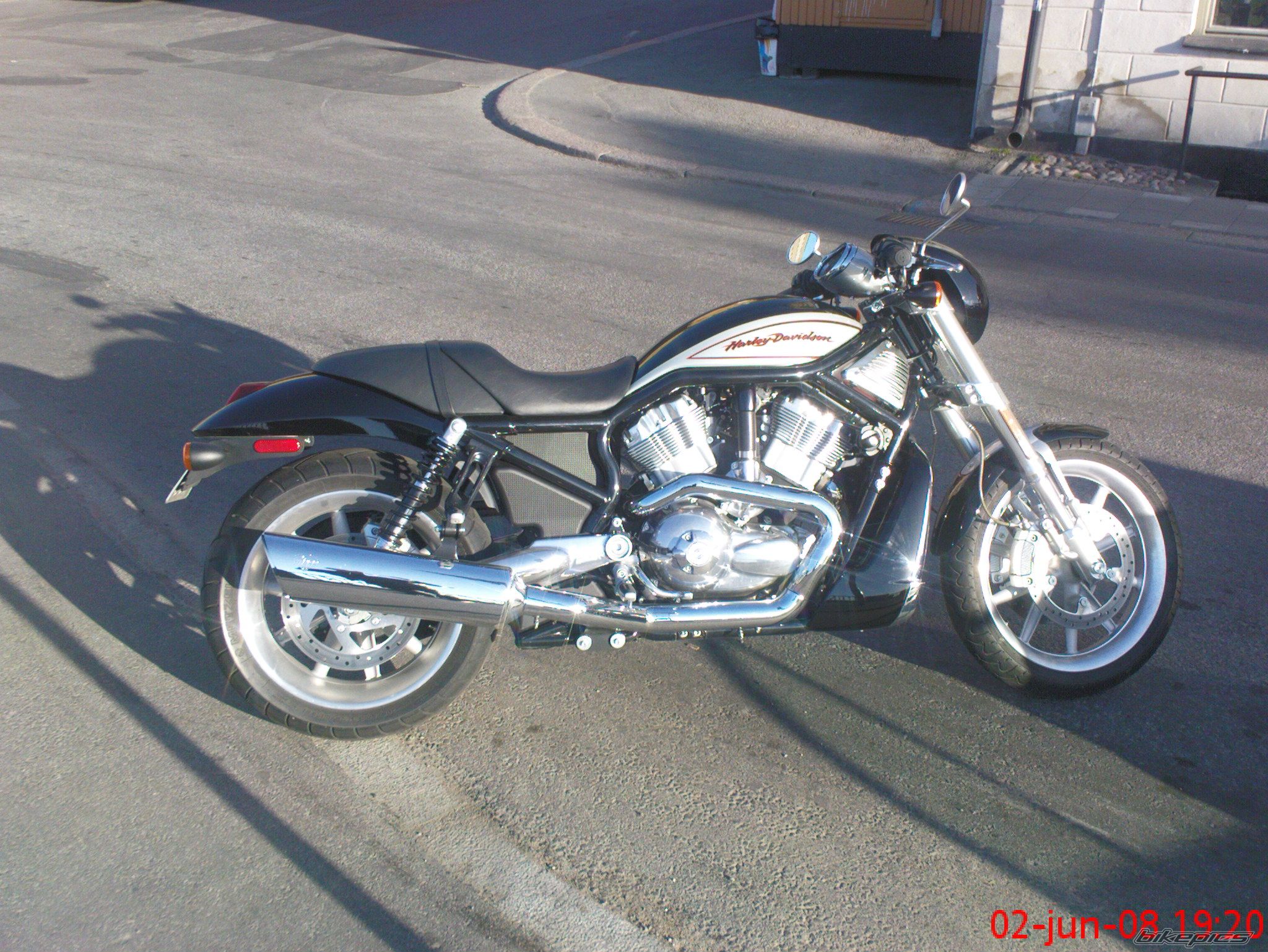 2006 HARLEY DAVIDSON VRSCR STREET ROD | Picture 1355344 motorcycle photo