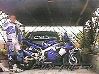 2001 YAMAHA YZF R1 | Picture 13556 motorcycle photo